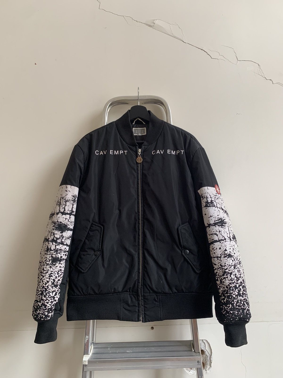 image of Cav Empt Aw14 Speckles Bomber in Black, Men's (Size Medium)