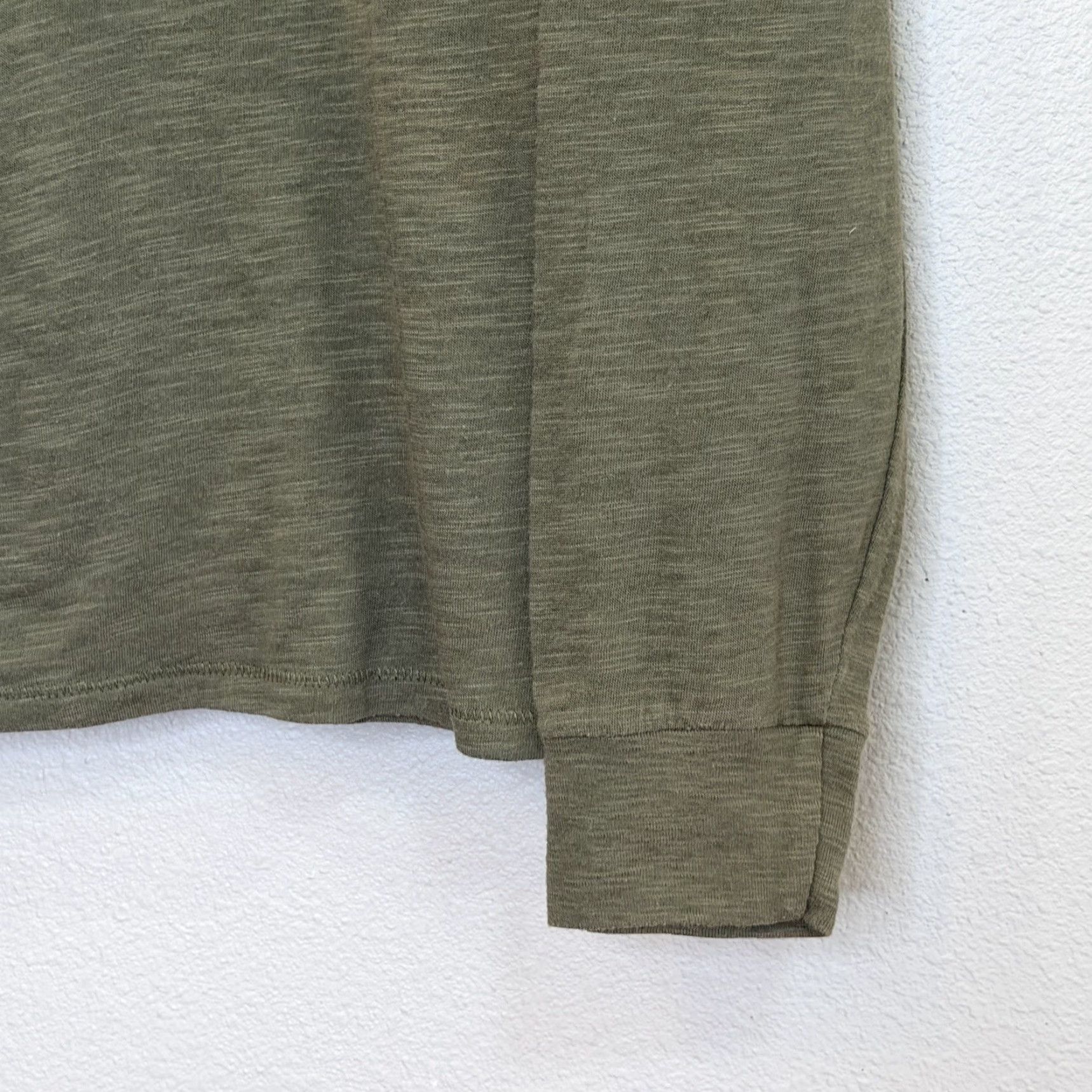 Abercrombie & Fitch Abercrombie & Fitch Long Sleeve T-Shirt Womens Large Green Embroidered "I Can Dig It" Floral Cotton Blend Crew Neck Size L / US 10 / IT 46 - 3 Thumbnail