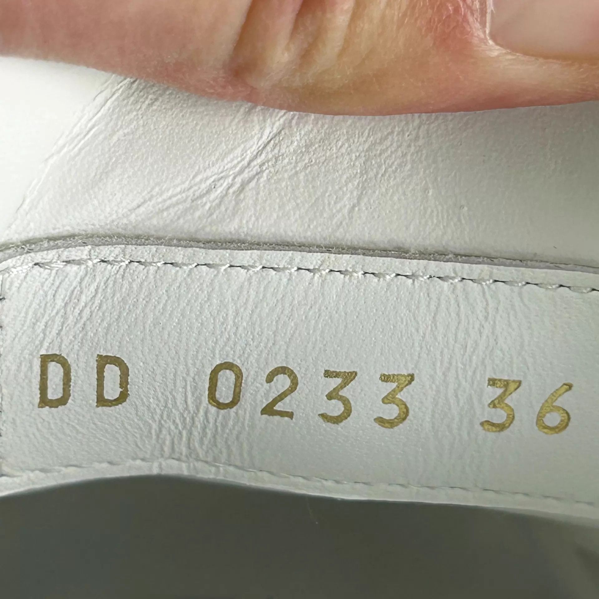 Louis Vuitton LV White/Pink All-over Embossed Platform Shoes Size US 5.5 / IT 35.5 - 7 Thumbnail