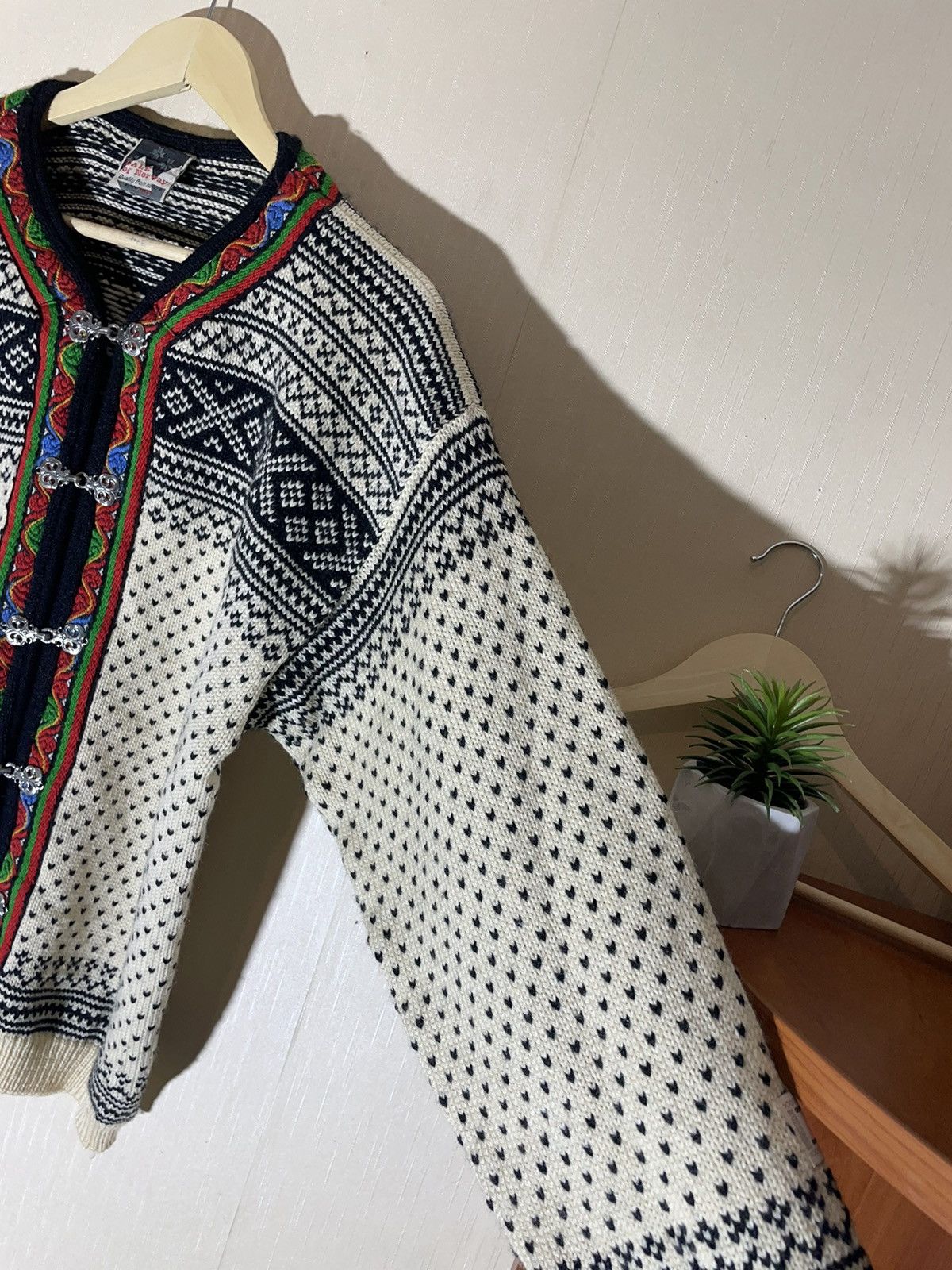 Dale Of Norway × Japanese Brand Dale Of Norway vintage streetwear sweater Size US M / EU 48-50 / 2 - 8 Thumbnail