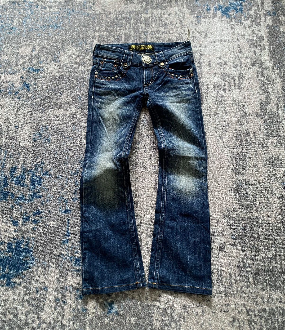 Japanese Brand Japanes Red Pepper Studs Flared Jeans Size US 29 - 2 Thumbnail