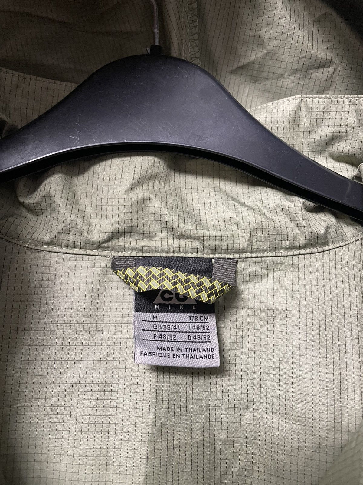 Nike ACG Vintage Nike ACG 2009 Anorak Half Zipper Light Jacket Size US M / EU 48-50 / 2 - 13 Thumbnail