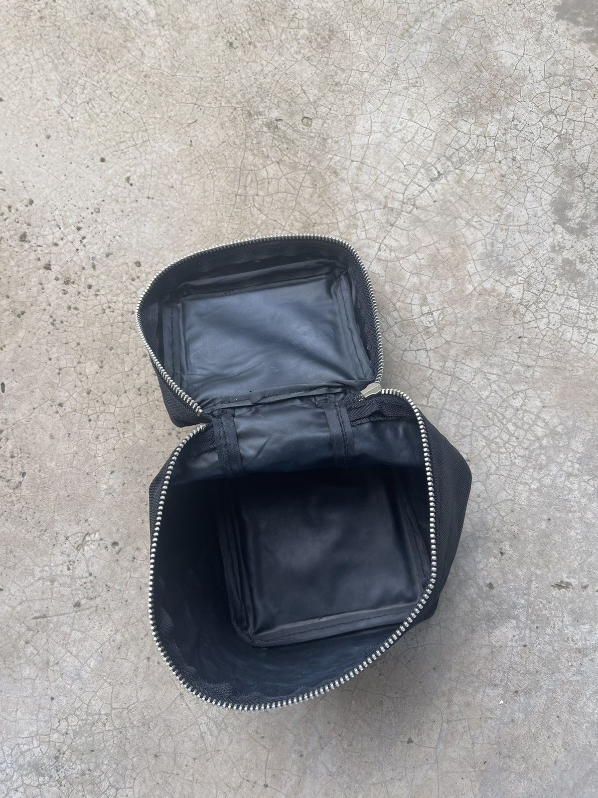 Yohji Yamamoto Y’s Mini box Utilities Toiliteries bag Size ONE SIZE - 14 Thumbnail