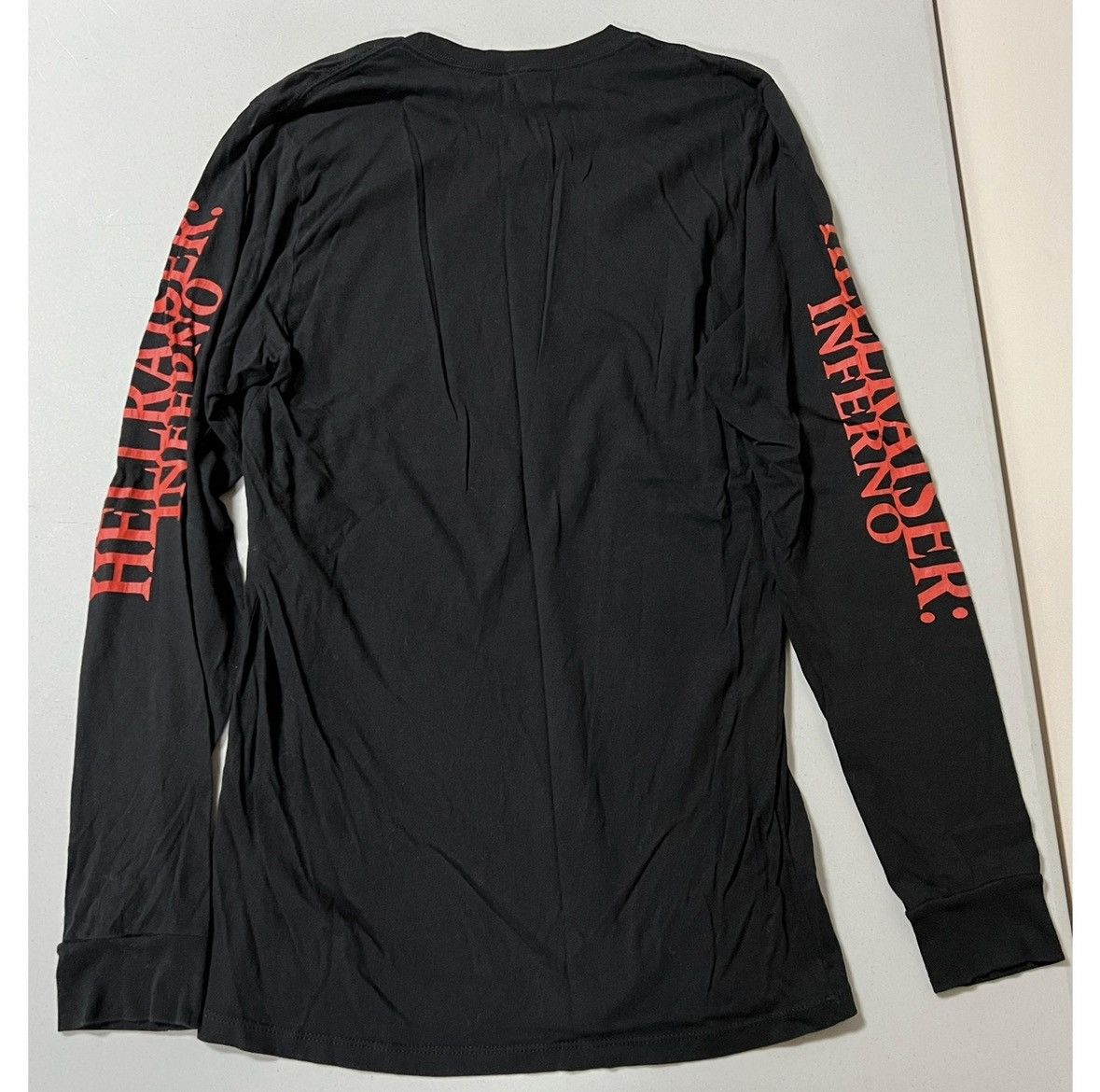 Band Tees ‘Hellraiser: Inferno’ Pinhead Horror Tee T-Shirt Top Size S🔪 Size US S / EU 44-46 / 1 - 2 Thumbnail