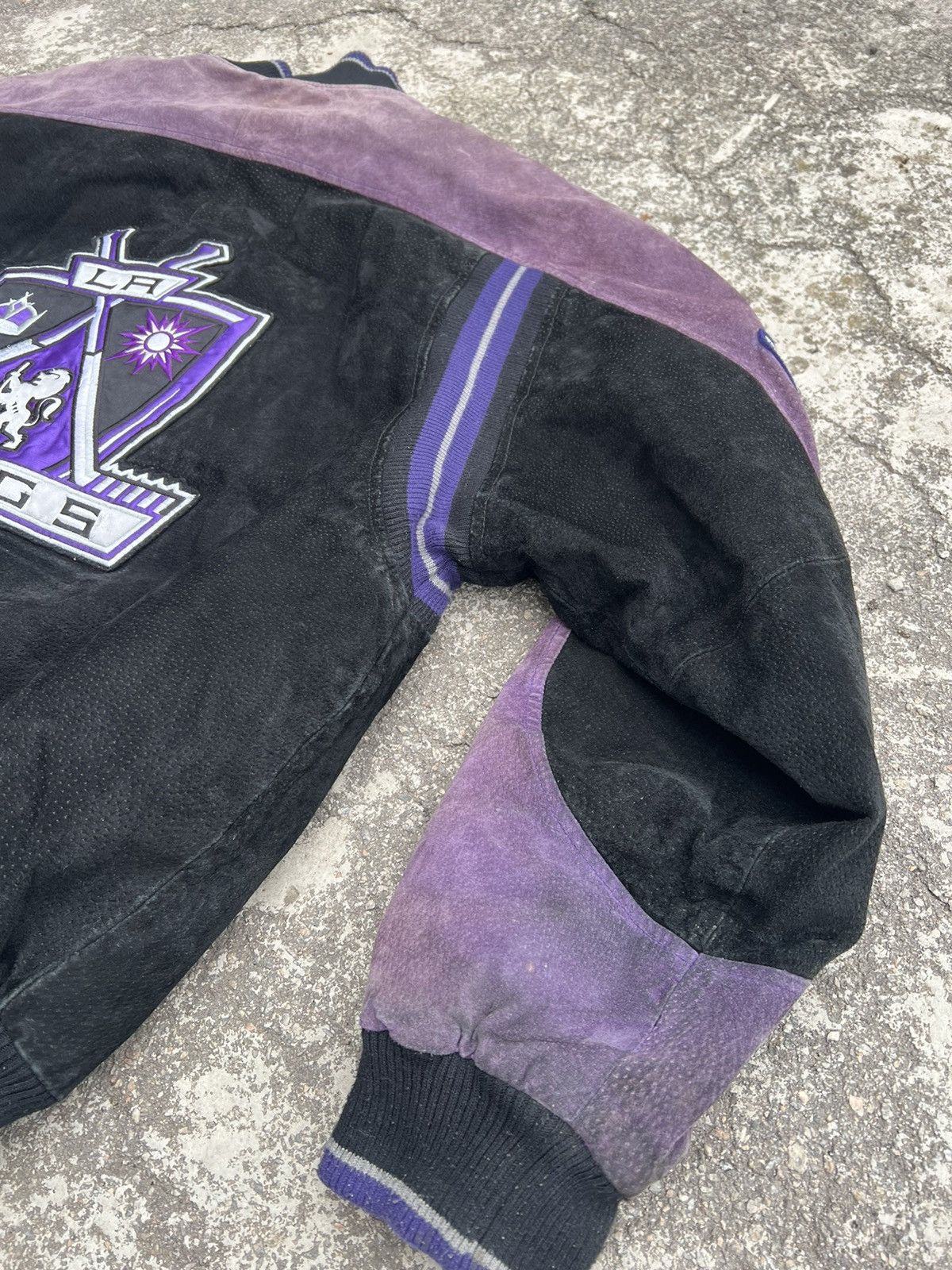NFL × Vintage Vintage Purple 🏒NFL 🏒KINGS Bomber Size US XXL / EU 58 / 5 - 18 Thumbnail