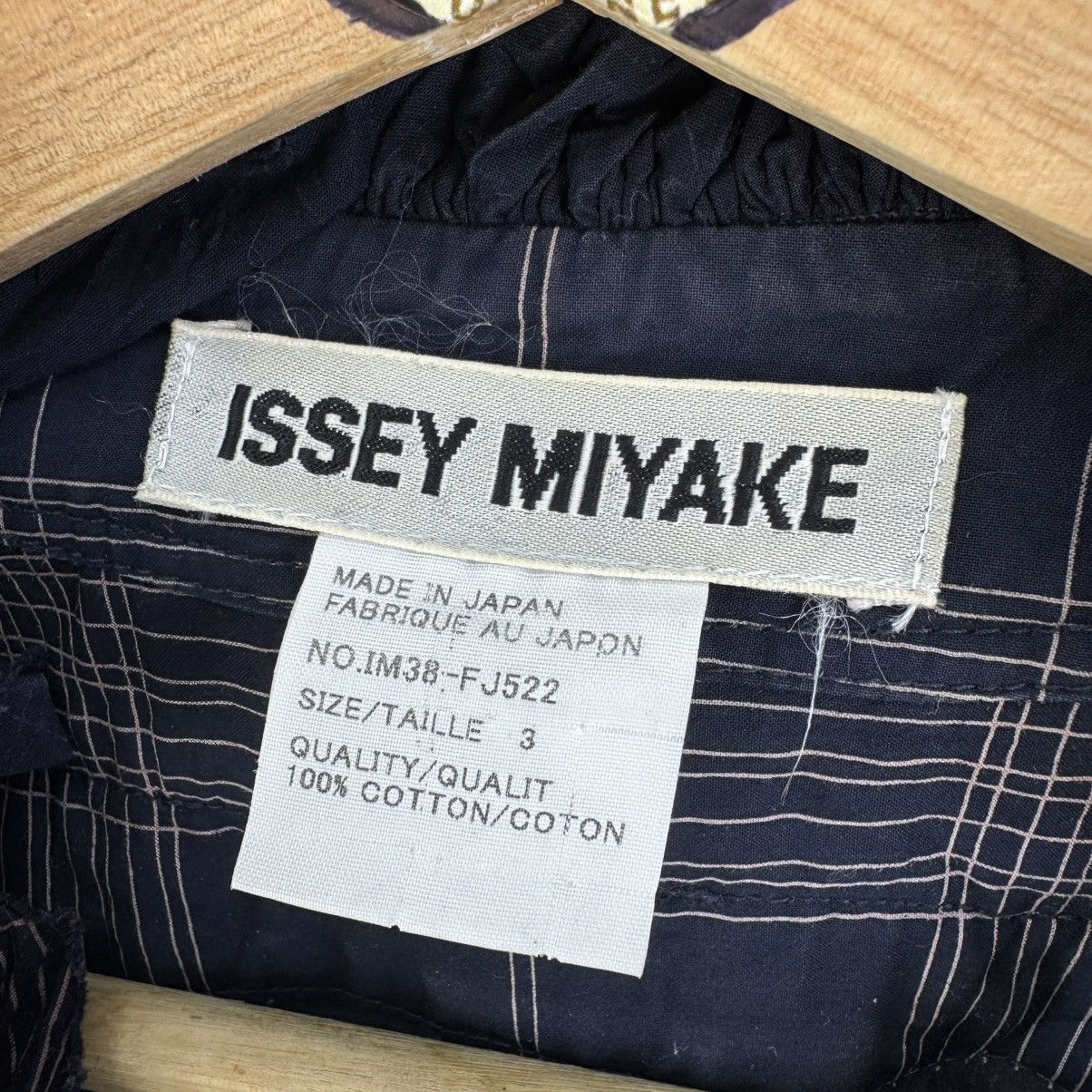 Issey Miyake Vintage Issey Miyake Ruffle Collar Check Blouse Jacket Size S / US 4 / IT 40 - 8 Thumbnail