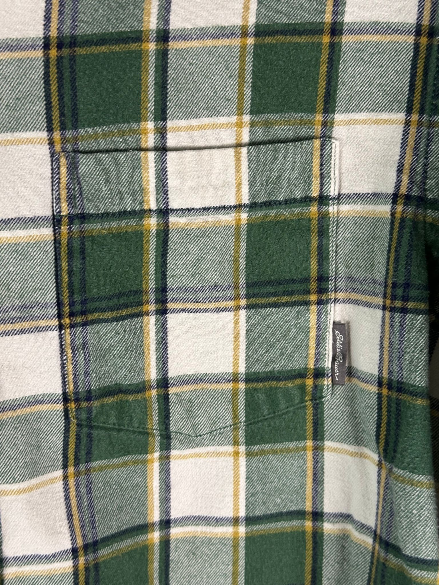 Eddie Bauer Eddie Bauer Shirt Mens M Green Plaid Button Up Flannel Long Size US M / EU 48-50 / 2 - 2 Thumbnail