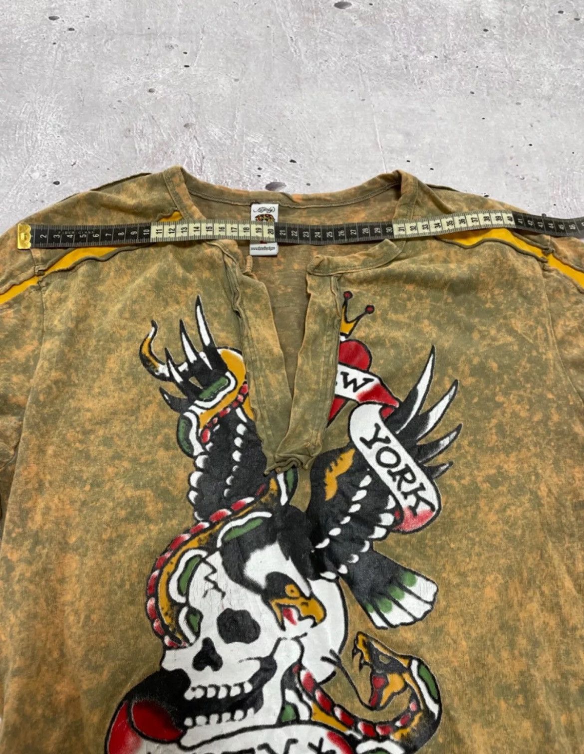 Ed Hardy × Vintage ed hardy vintage t shirt printed Yk2 woman's Size L / US 10 / IT 46 - 4 Thumbnail