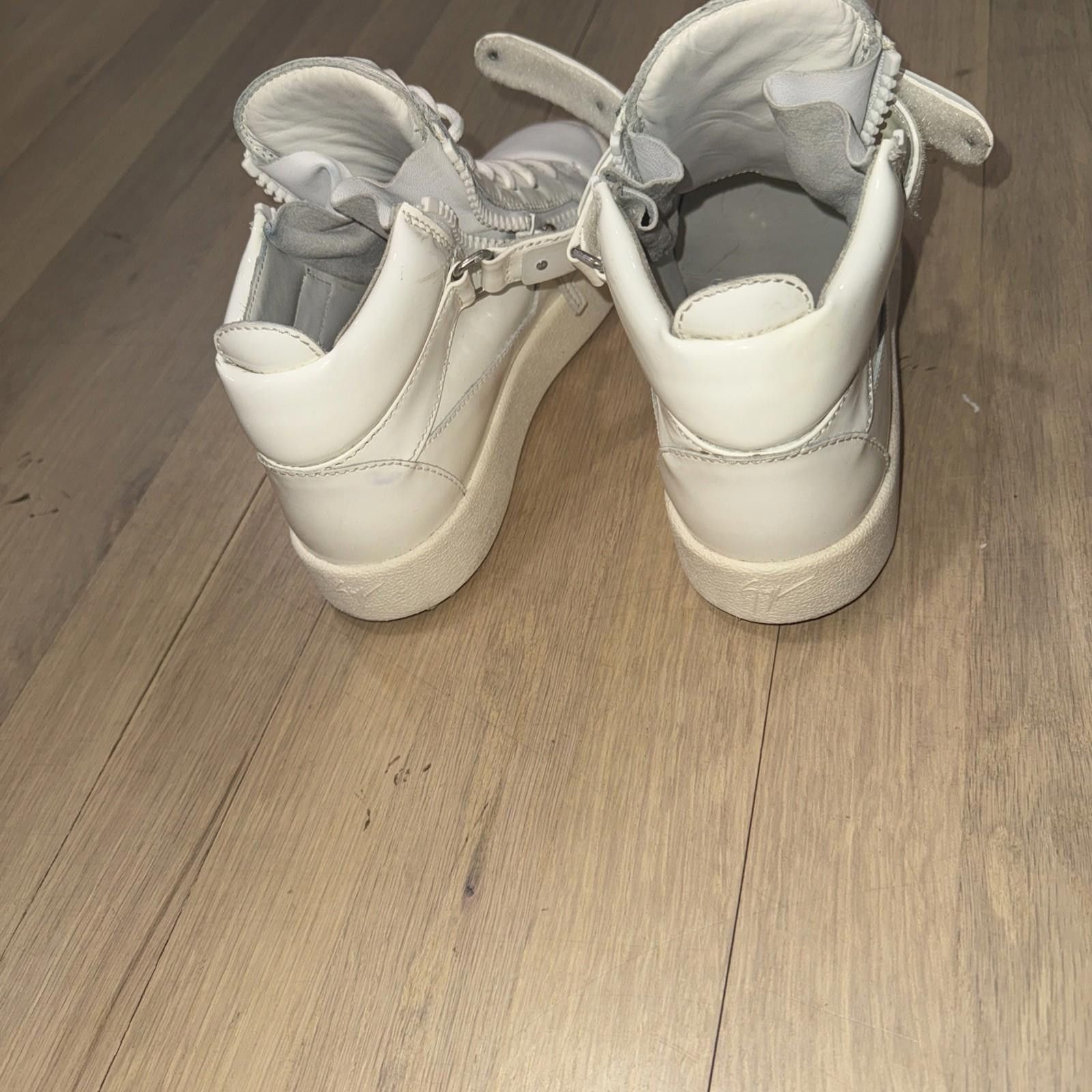Giuseppe Zanotti Giuseppe Zanotti Women‘s White patent leather Sneakers Sz 39 Size US 8 / IT 38 - 5 Thumbnail