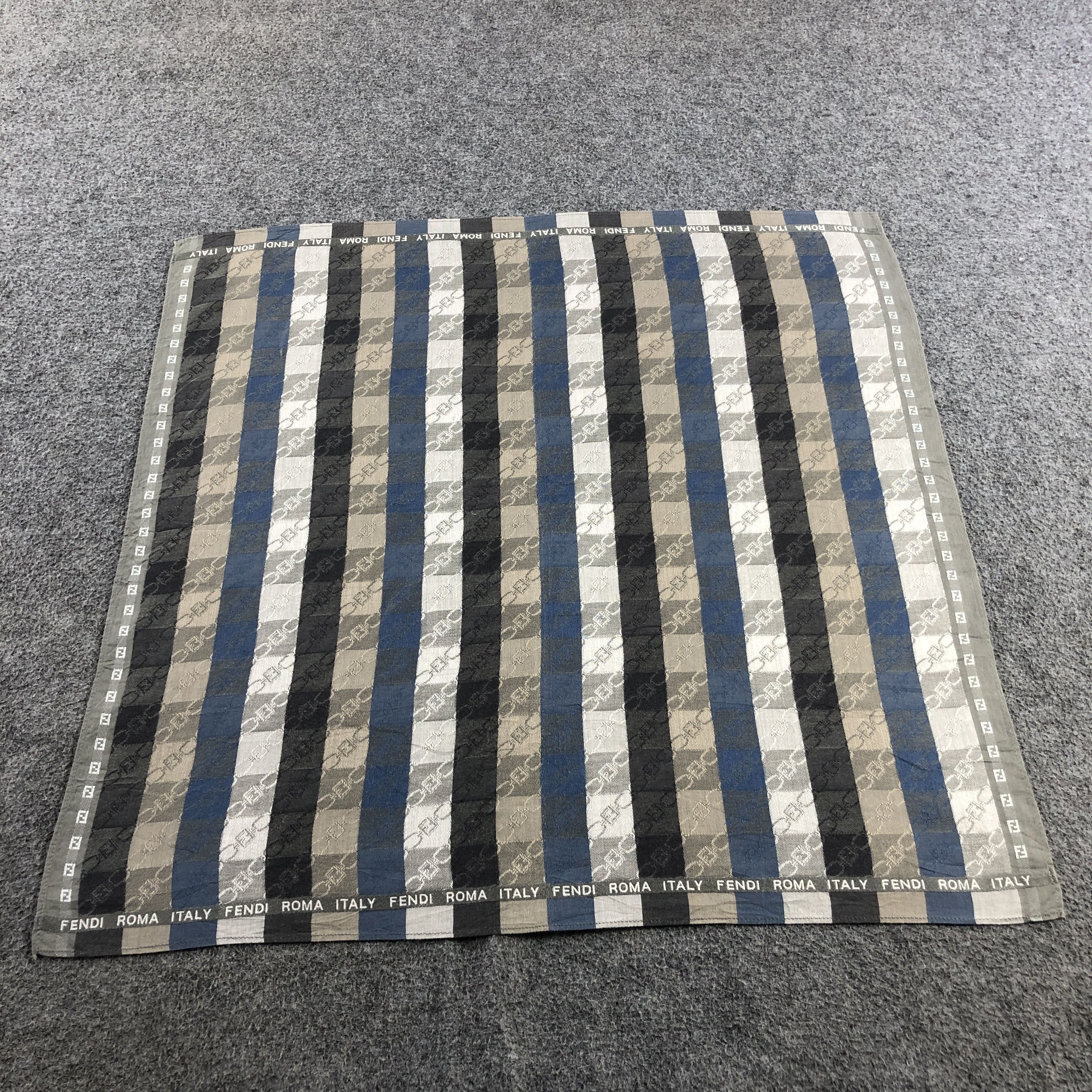 Vintage Fendi Monogram FF Handkerchief Neckerchief Bandana H2653 Size ONE SIZE - 2 Thumbnail