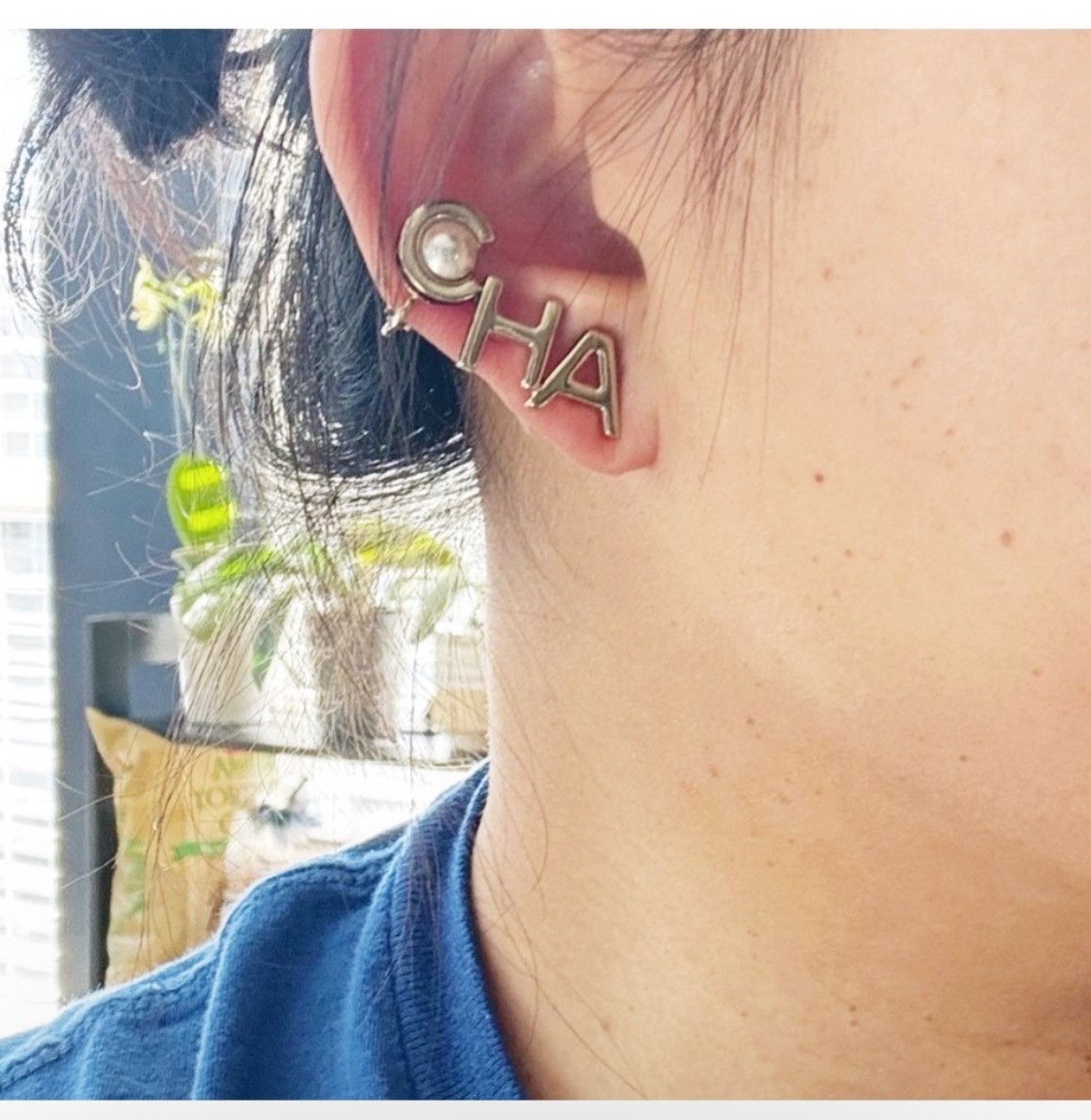 Chanel Authentic Chanel Lim Ed Pearl Logo Cuff / Climber Earrings Size ONE SIZE - 2 Thumbnail