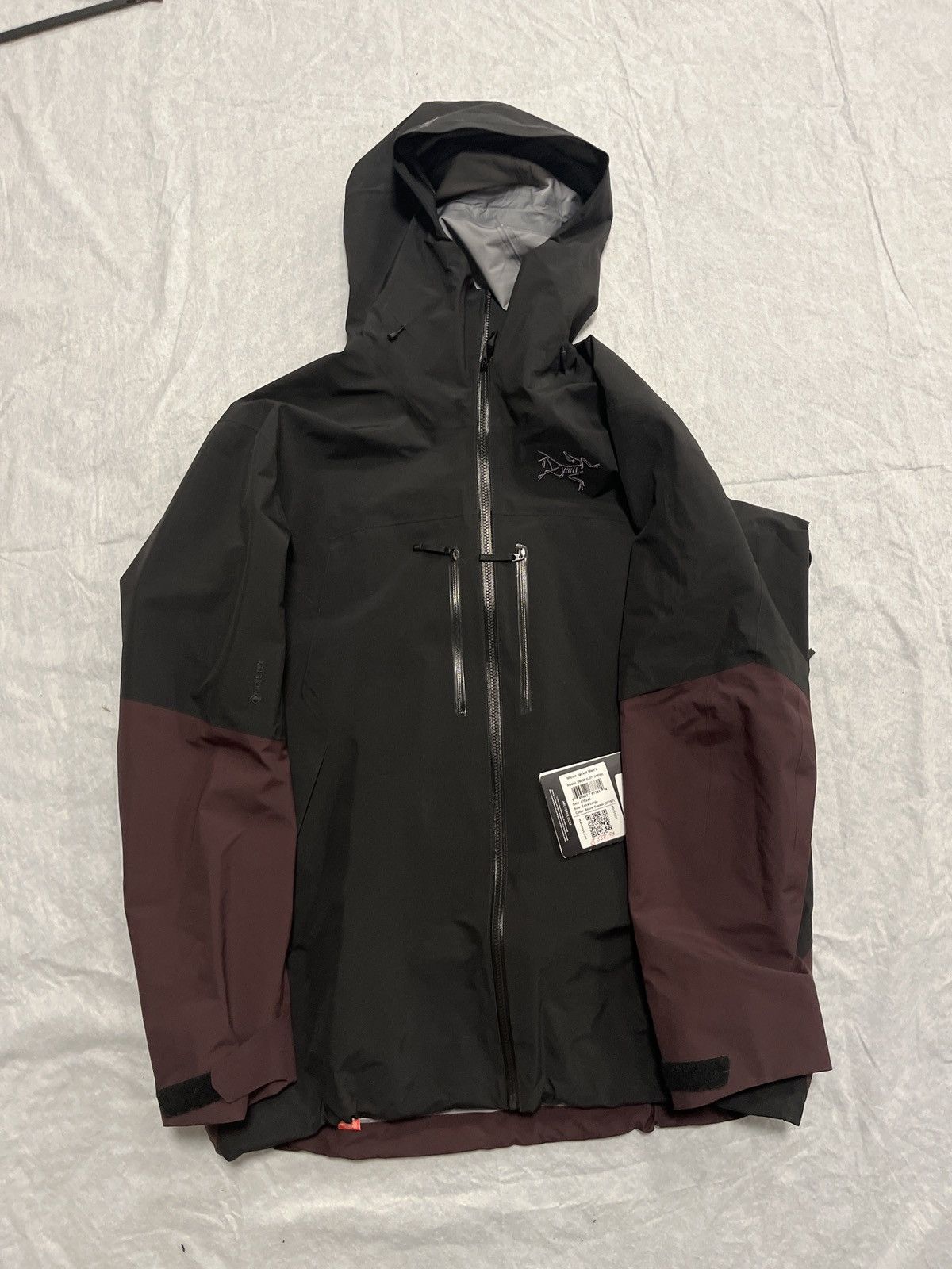 image of Arcteryx Arcterx Micon Jacket in Black, Men's (Size XL)