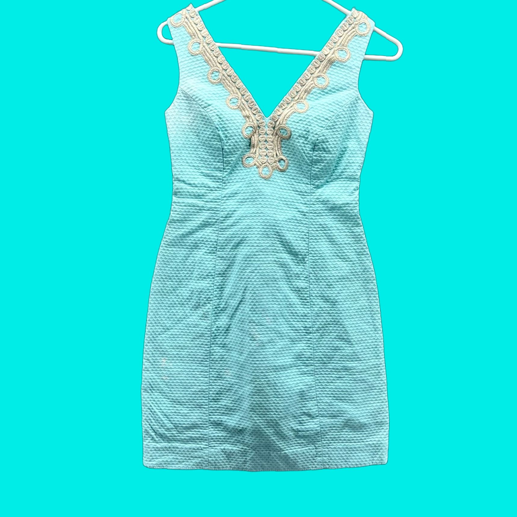 Lilly Pulitzer Lilly Pulitzer Dress Womens 00 Blue Textured V-Neck Sleeveless Embroidered Trim Pencil Dress Shift Size XXS / US 00 / IT 34 - 1 Thumbnail
