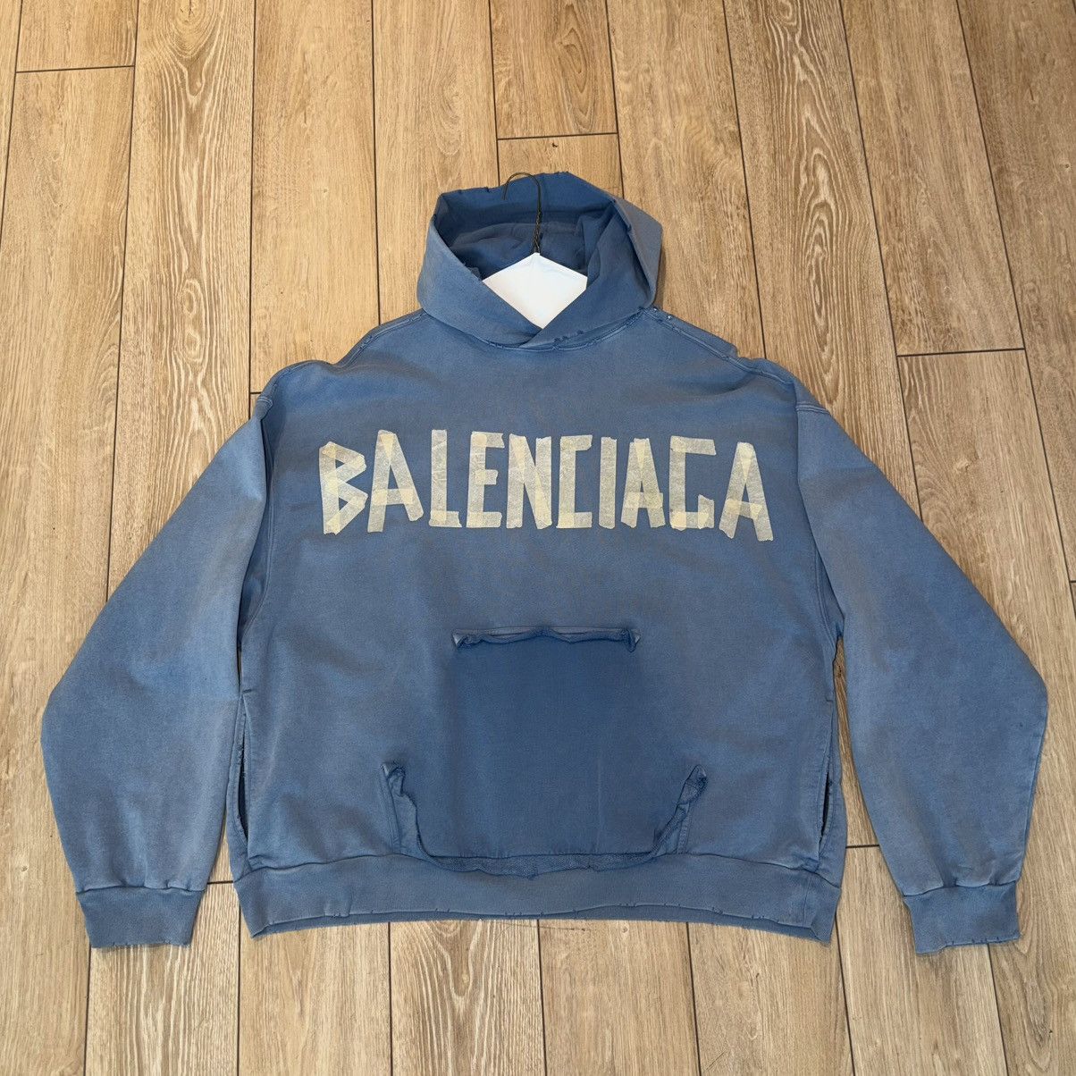 Balenciaga Balenciaga New Tape Hoodie Size US M / EU 48-50 / 2 - 1 Thumbnail