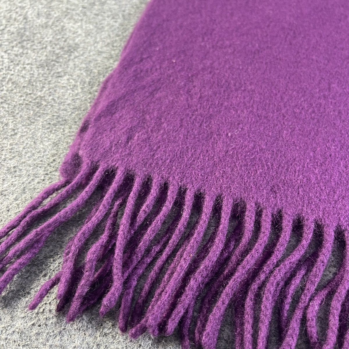 United Arrows United Arrows Scarf / Muffler / Neckwear T1166 Size ONE SIZE - 8 Thumbnail