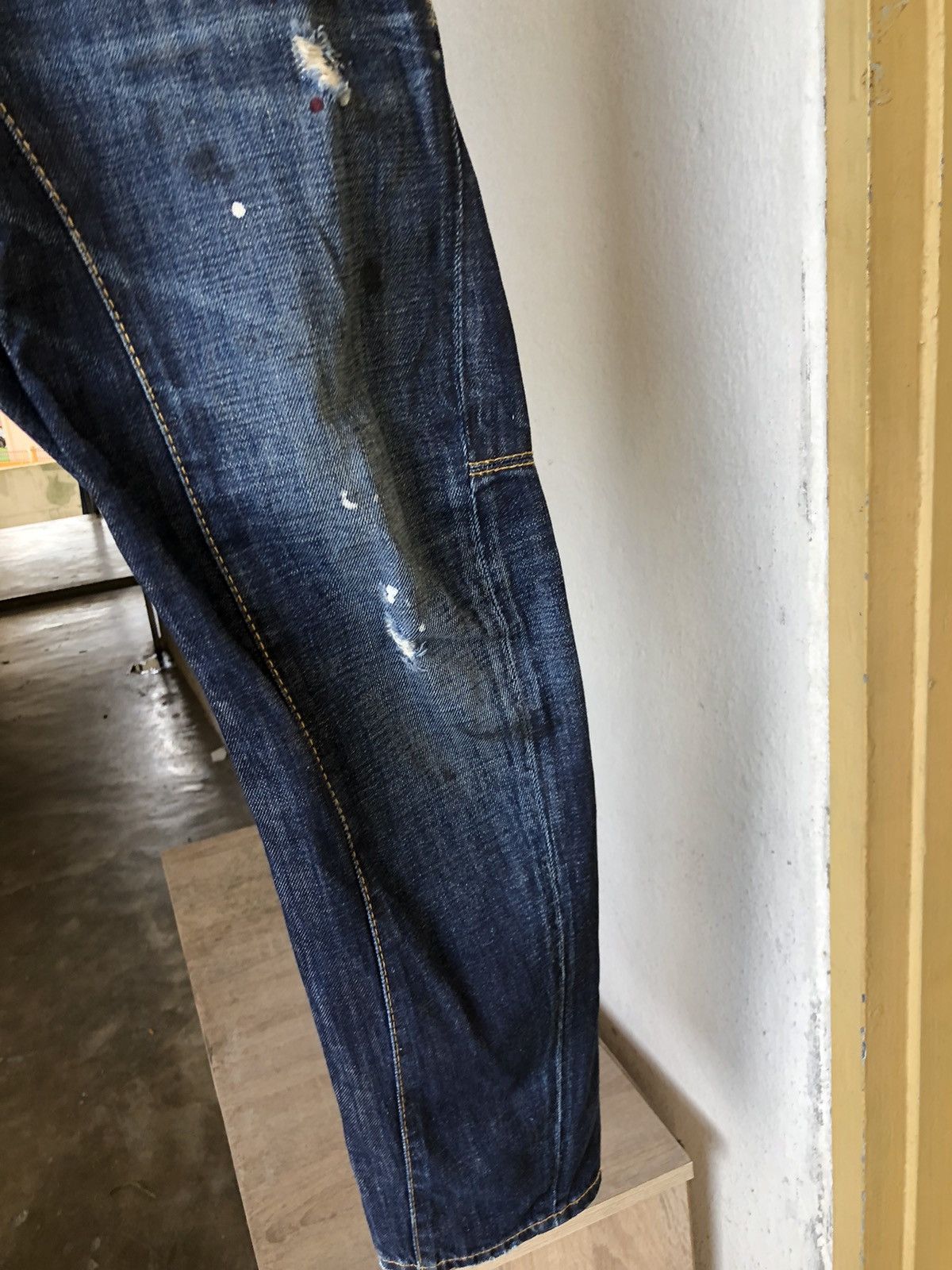 Dsquared2 Nice❗️Dsquared Splash Paint Distressed Denim Curve Cut Size US 28 / EU 44 - 7 Thumbnail