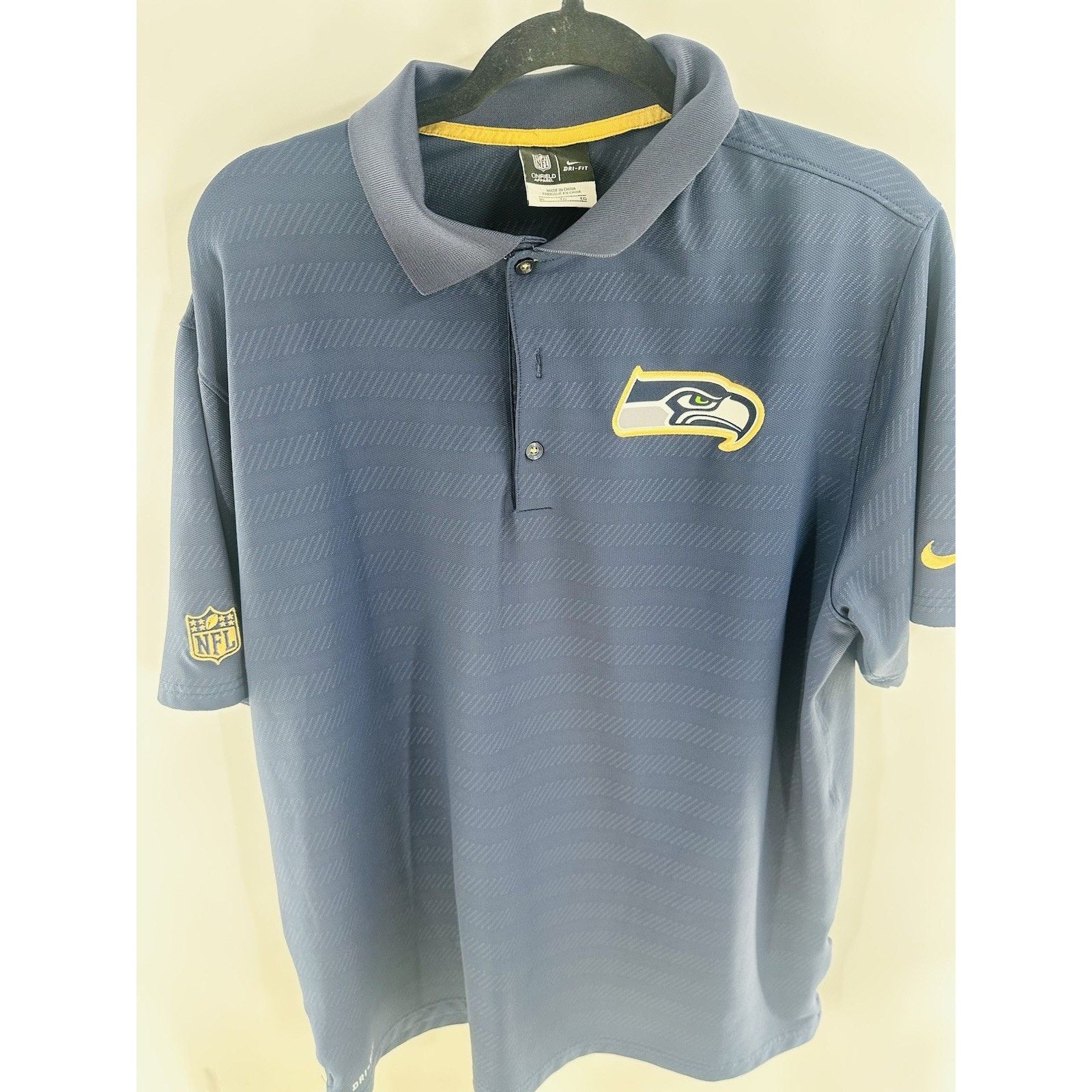 Nike Seattle Seahawks NFL Men’s XL OnField Blue Polo Nike Dri Fit Size US XL / EU 56 / 4 - 8 Thumbnail