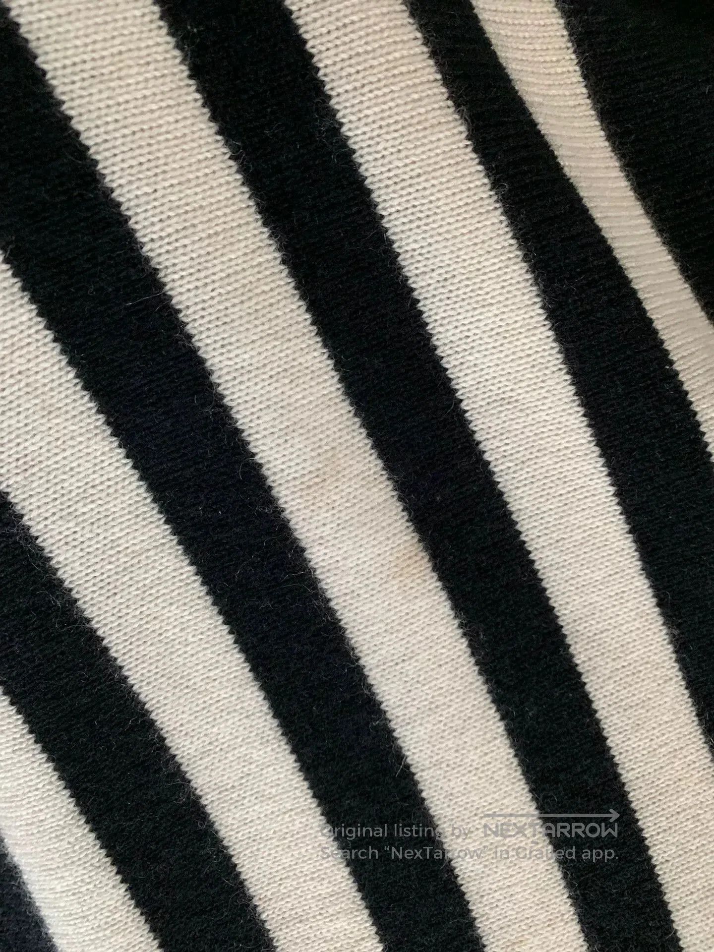 Saint Laurent Paris Saint Laurent Black and Ivory Stripe Sweater. Size S / US 4 / IT 40 - 2 Thumbnail