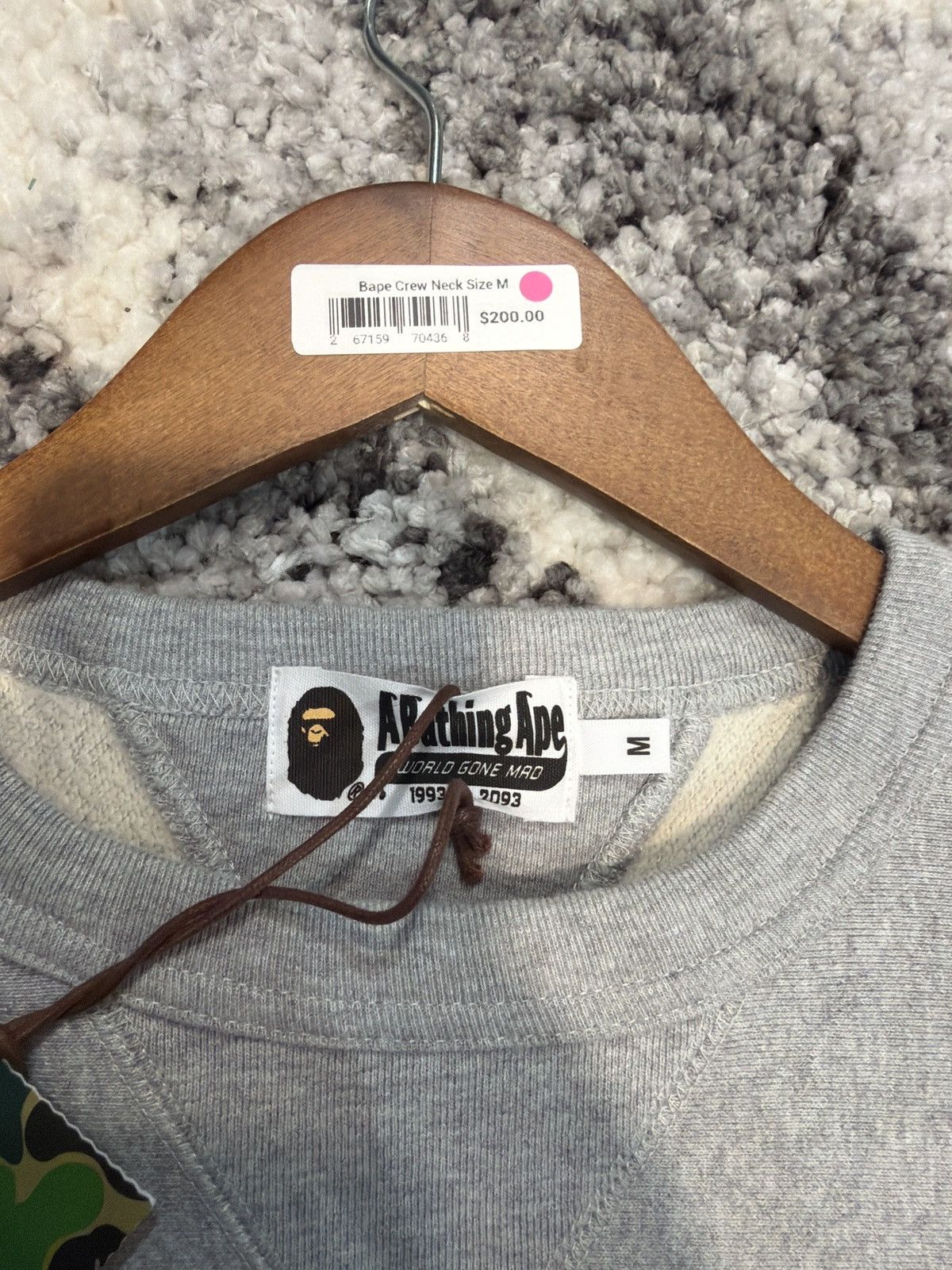 Bape Bape Crewneck Sta FW22 Size-M brand new Quick shipping Size US M / EU 48-50 / 2 - 4 Thumbnail