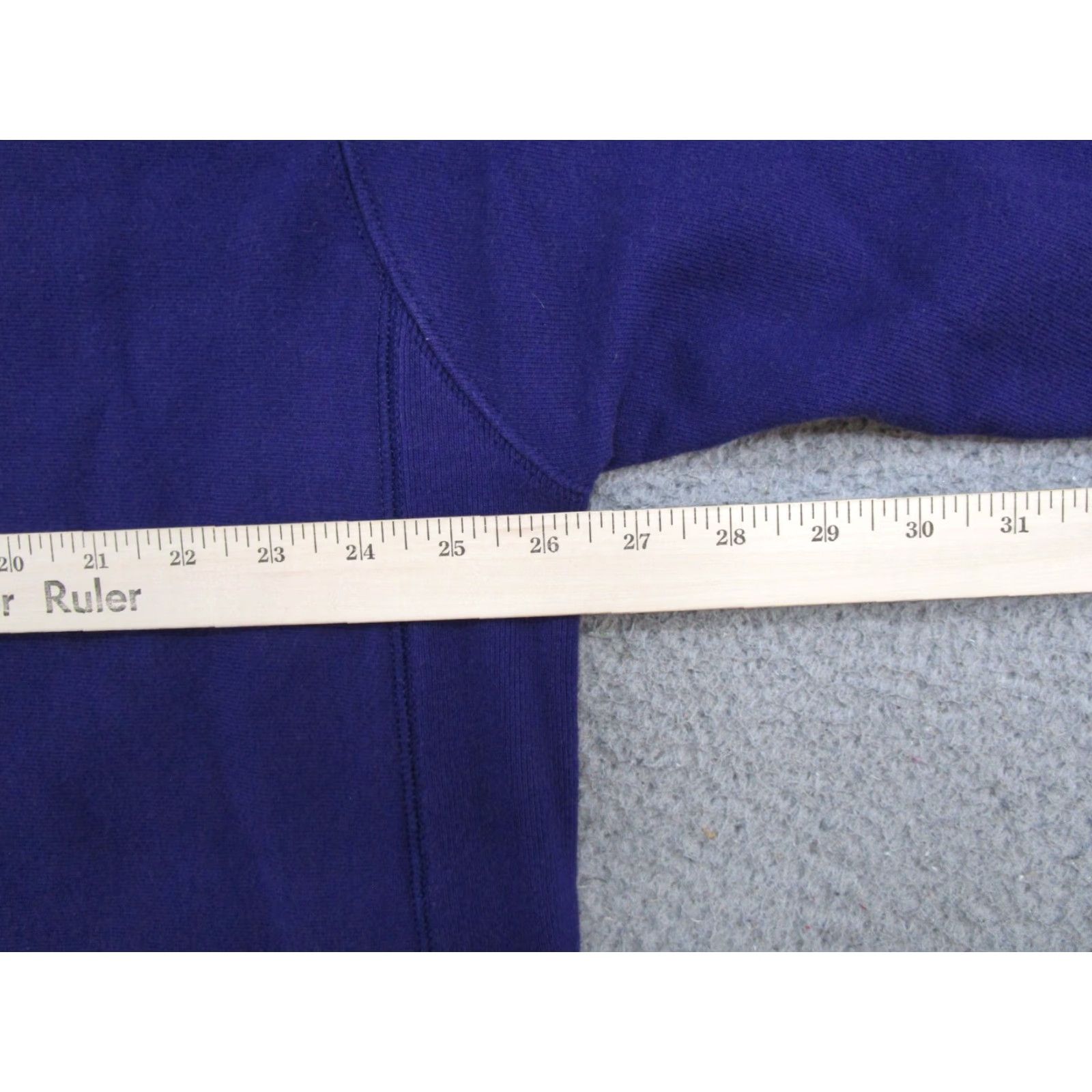 Champion VINTAGE Champion Sweatshirt Pointers 2XL SZ Purple Long Sleeve Crew Neck Regular Men Sports Reverse Weave 1990s Size US XXL / EU 58 / 5 - 6 Thumbnail