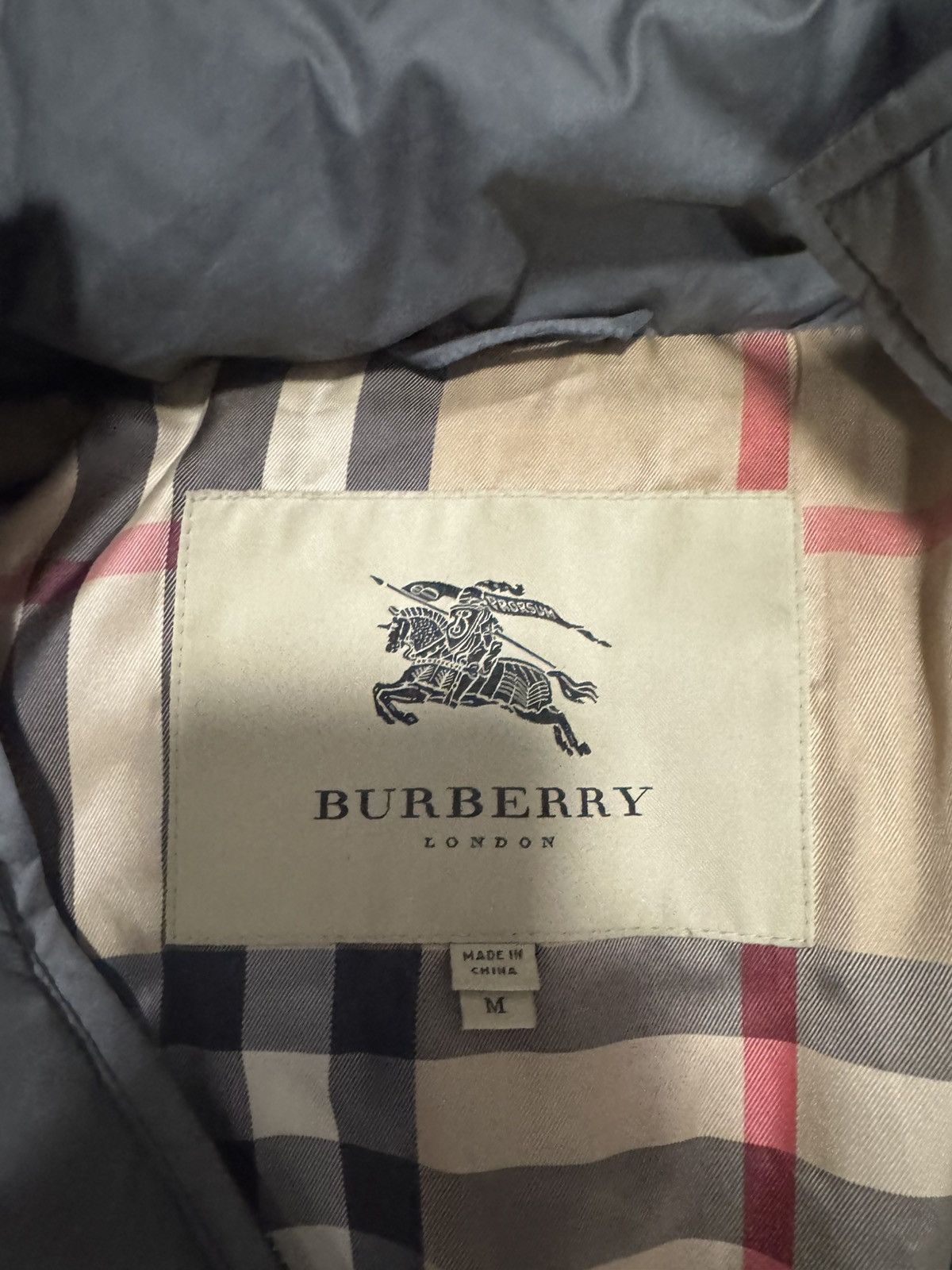 Burberry Womens Burberry Down Jacket Size M / US 6-8 / IT 42-44 - 2 Thumbnail