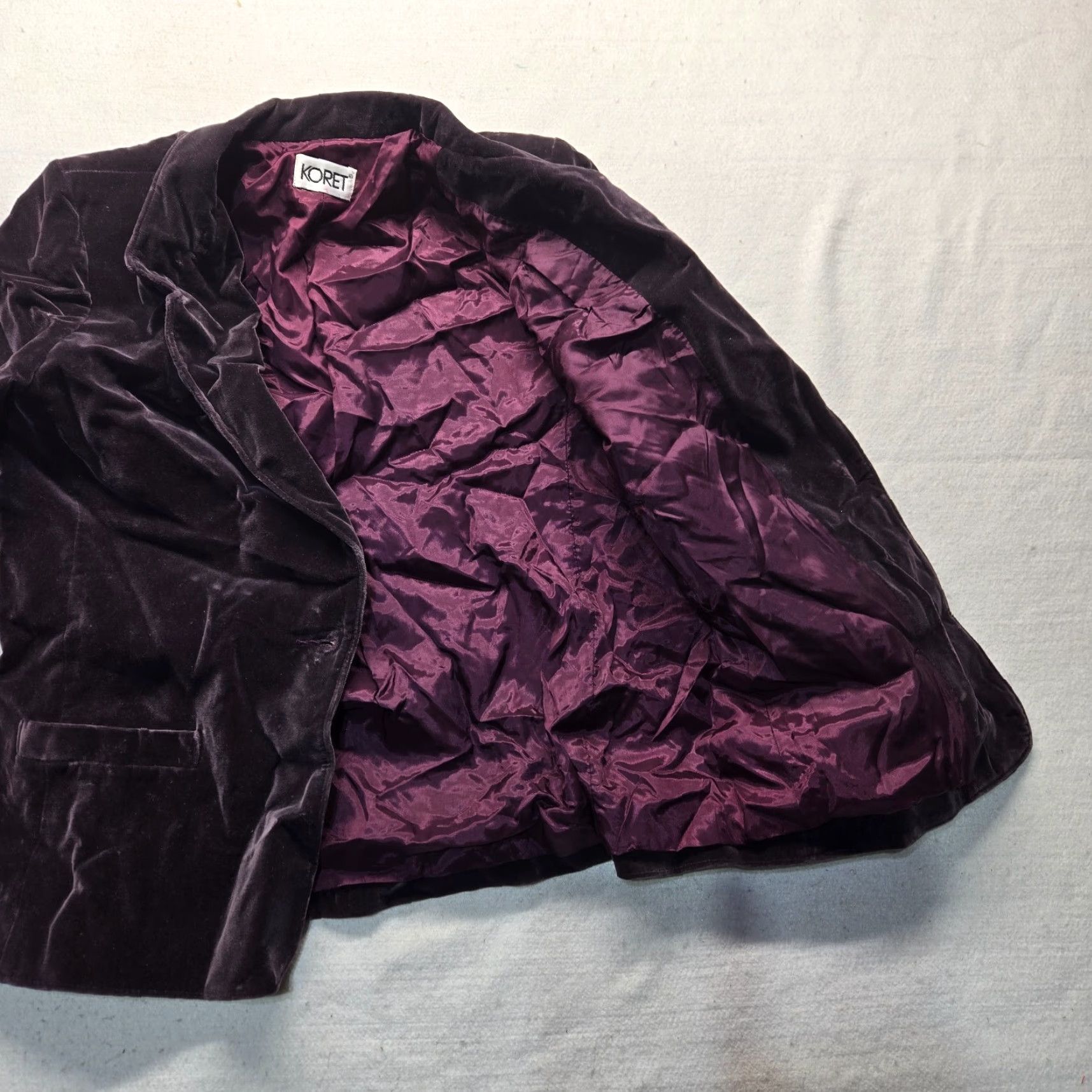 Vintage Koret Of California Jacket Burgundy Velvet Womens Blazer with Pockets Vintage M Size M / US 6-8 / IT 42-44 - 4 Thumbnail