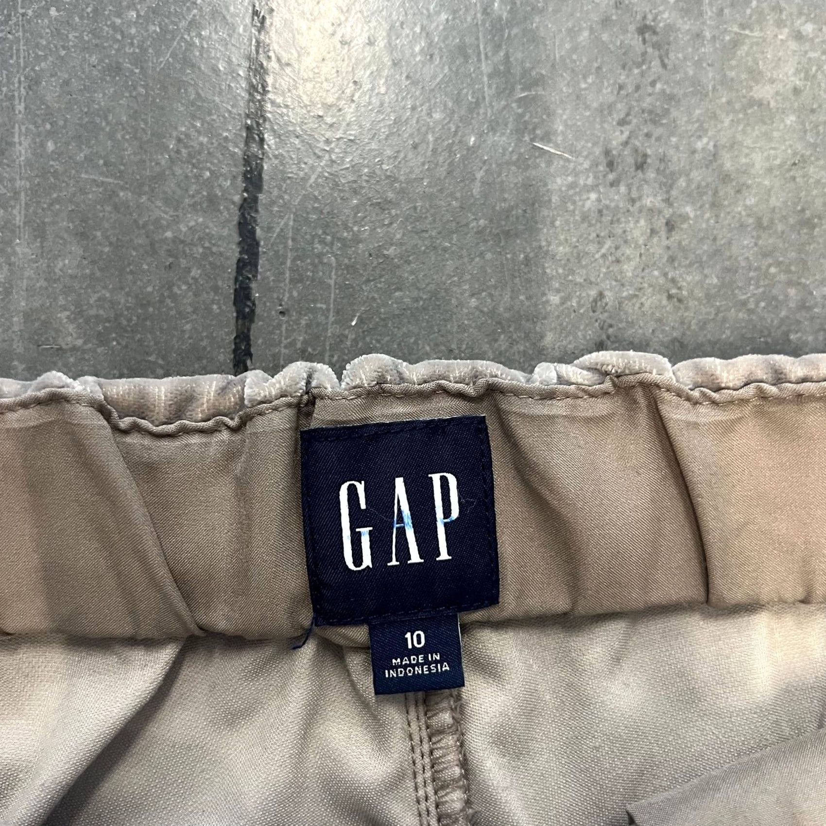 Gap VINTAGE Gap Velour Wide Leg High Waist Flare Beige Trouser Pants 10 Women Modern Comfort Relaxed Pull On Optical Brown? Size 32" / US 10 / IT 46 - 2 Thumbnail
