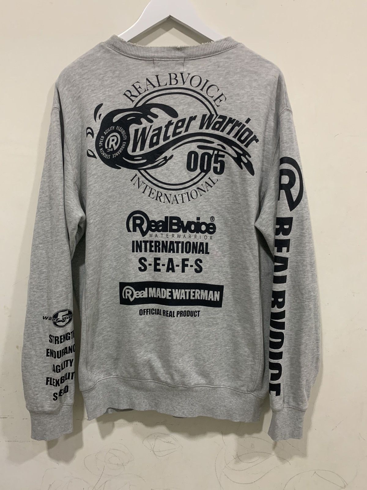 Japanese Brand Vintage RealBVoice Stylish & big Logo Distressed Size US L / EU 52-54 / 3 - 1 Thumbnail