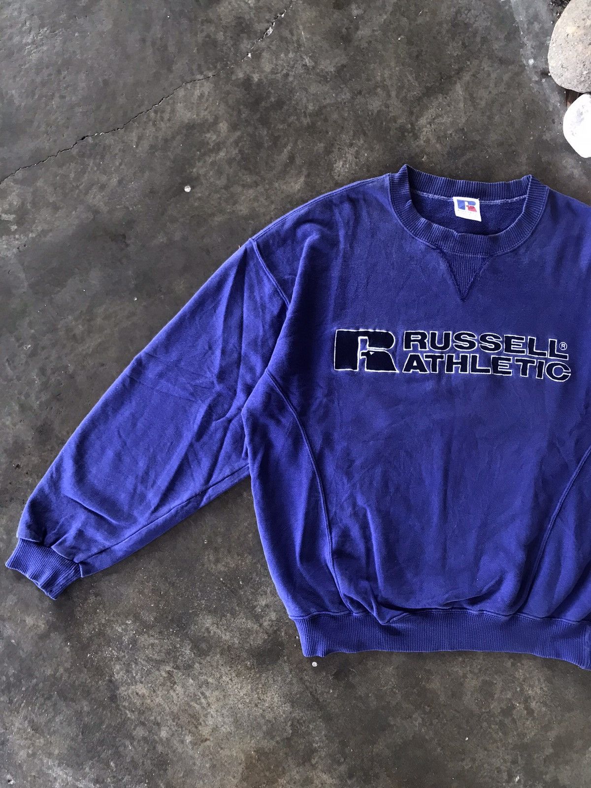 Russell Athletic × Vintage VTG Faded Russell Athletic Purple Spellout Size L / US 10 / IT 46 - 4 Thumbnail