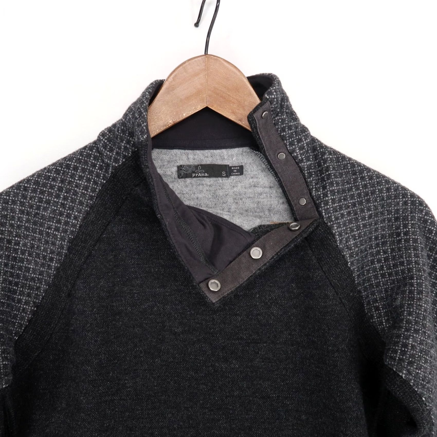 Prana VINTAGE Prana Sweater Womens S Black Raglan Sleeve Mock Neck Pullover Knit Wool Blend Casual Winter, Fall, Spring Mens Womens Girls Size S / US 4 / IT 40 - 3 Thumbnail