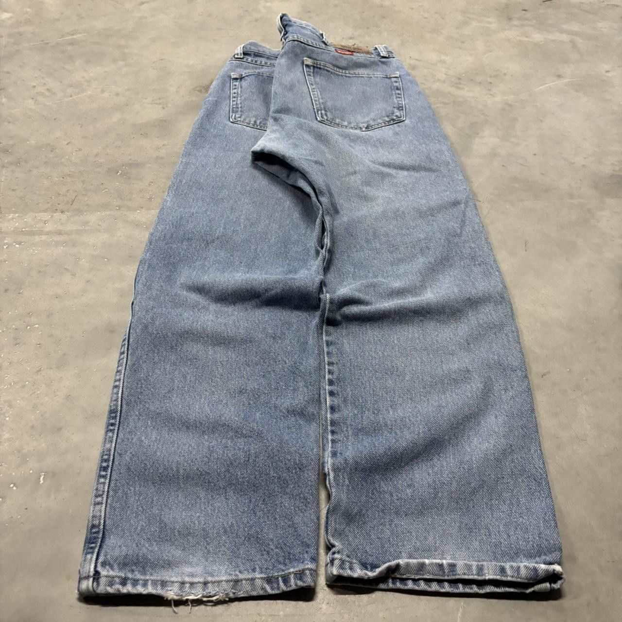 Japanese Brand × Vintage Crazy Vintage Y2K/2000s Faded Medium Wash Essential Denim Jeans! Size US 33 - 4 Thumbnail