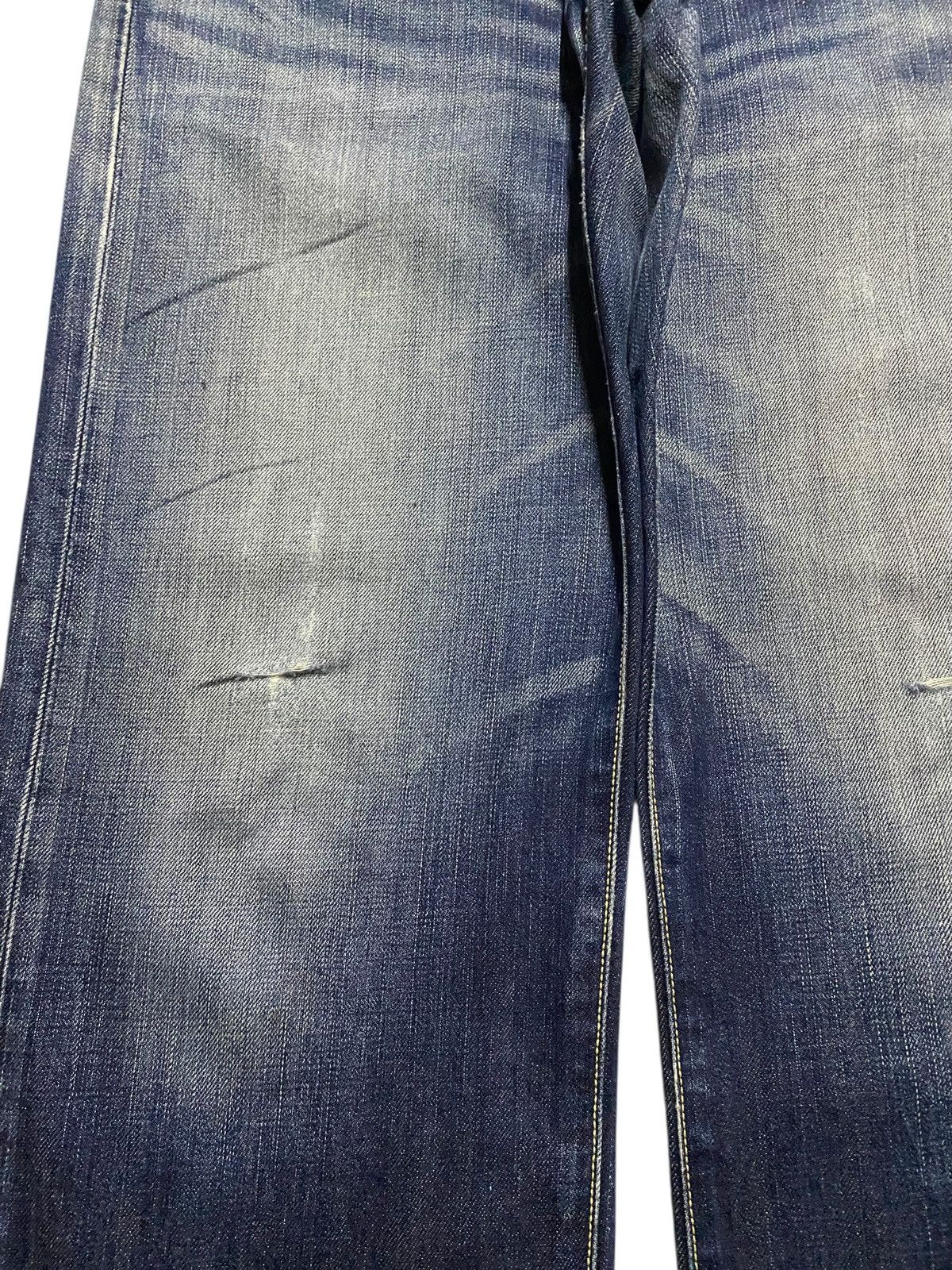 Levi's Vintage Levis 503 Faded Wash Distressed Baggy Jeans Size US 32 / EU 48 - 7 Thumbnail