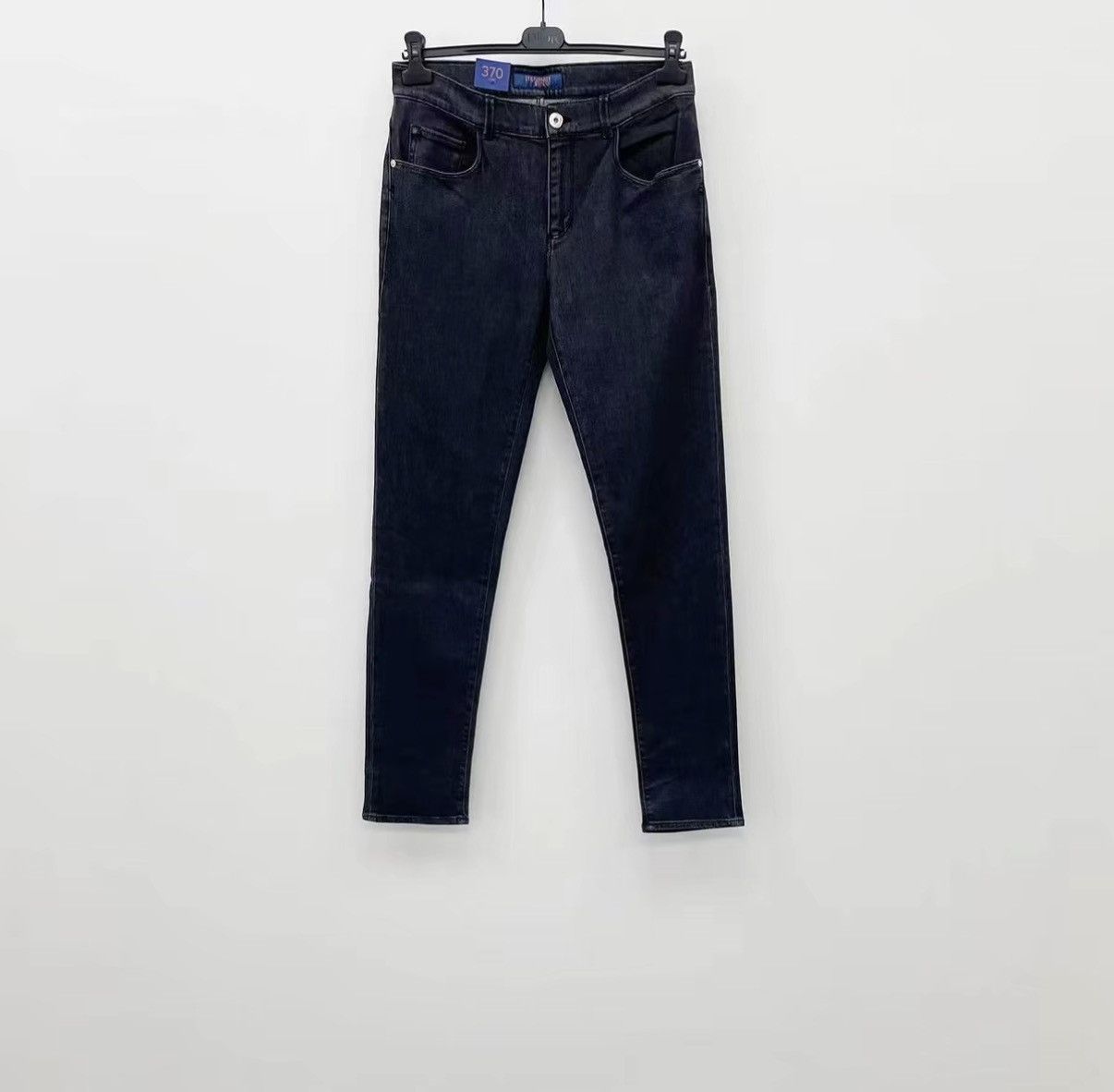 Trussardi Trussardi 370 Series Stretch Slim Fit Jeans J30 Size US 30 / EU 46 - 1 Thumbnail