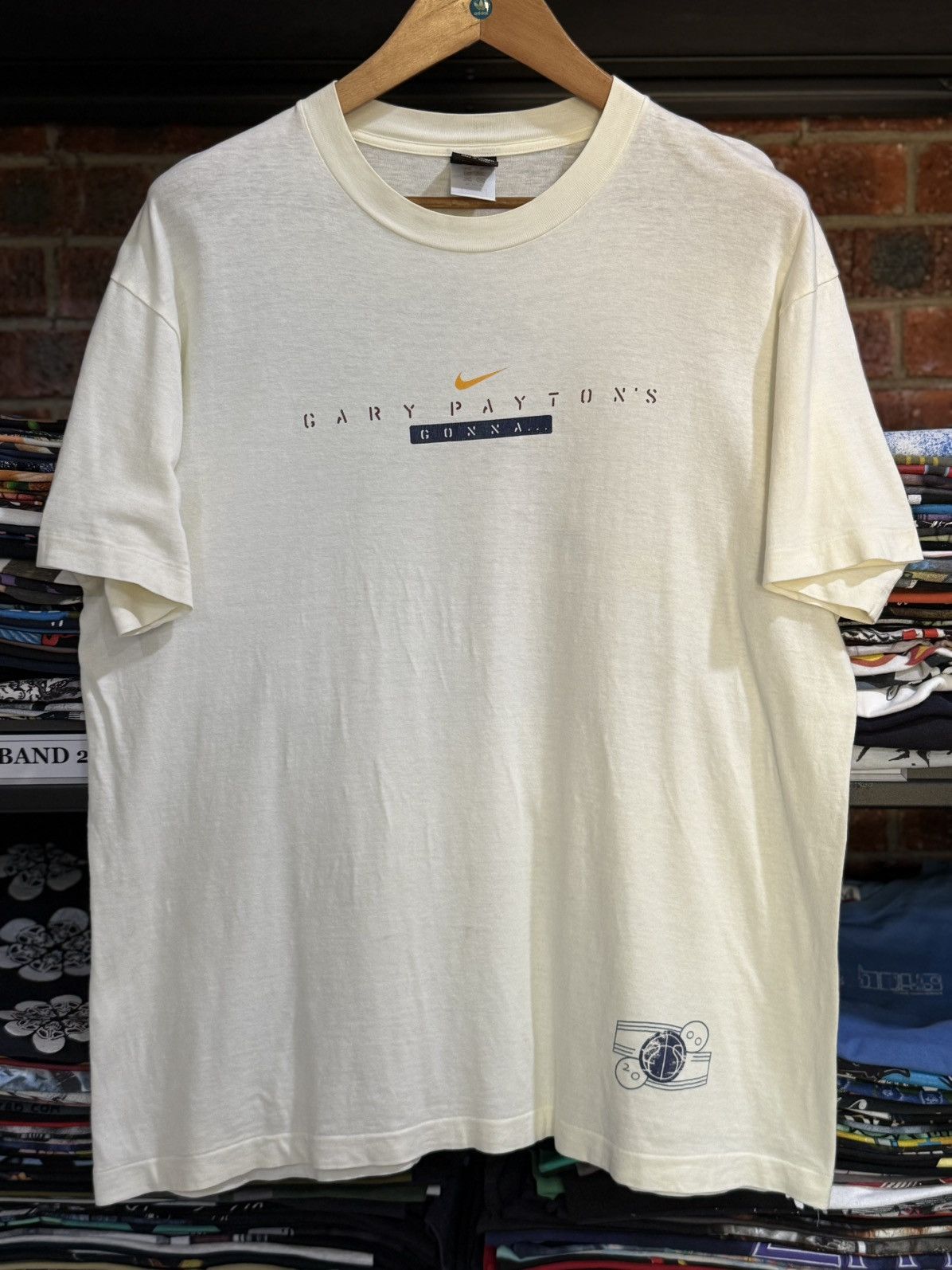 NBA Vintage 90s Nike Gary Paytons Nba Faded Tee Size US XL / EU 56 / 4 - 6 Thumbnail