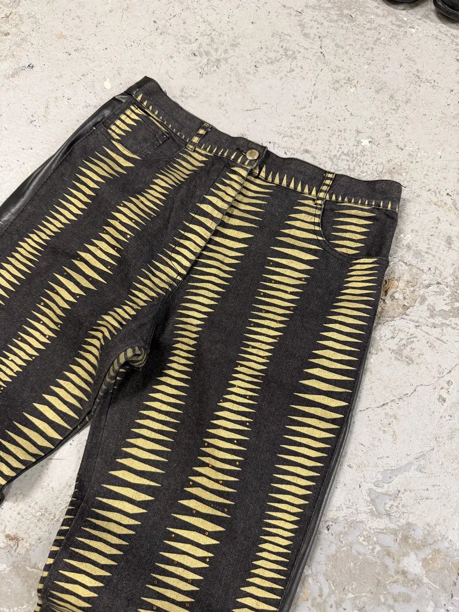 Iceberg 2000s Iceberg Black & Yellow Striped Irregular Faux Leather Pants Size US 30 / EU 46 - 6 Thumbnail