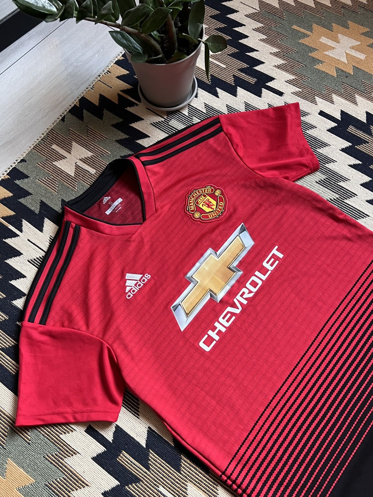 Adidas Adidas Manchester United 2018-19 Soccer Jersey Size US S / EU 44-46 / 1 - 5 Thumbnail