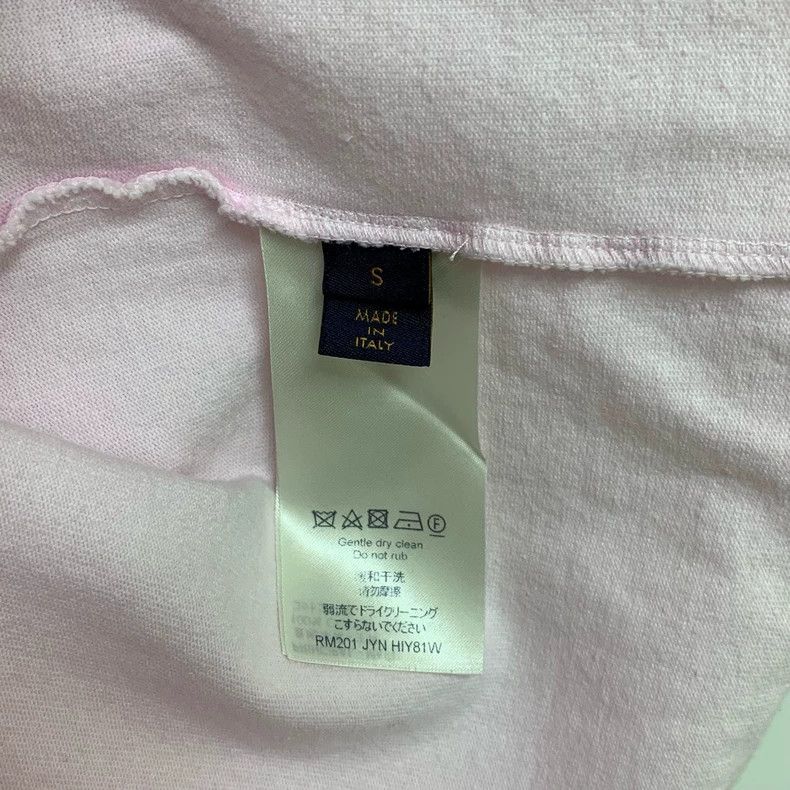 Louis Vuitton Louis Vuitton Pink short sleeves Size US S / EU 44-46 / 1 - 7 Thumbnail