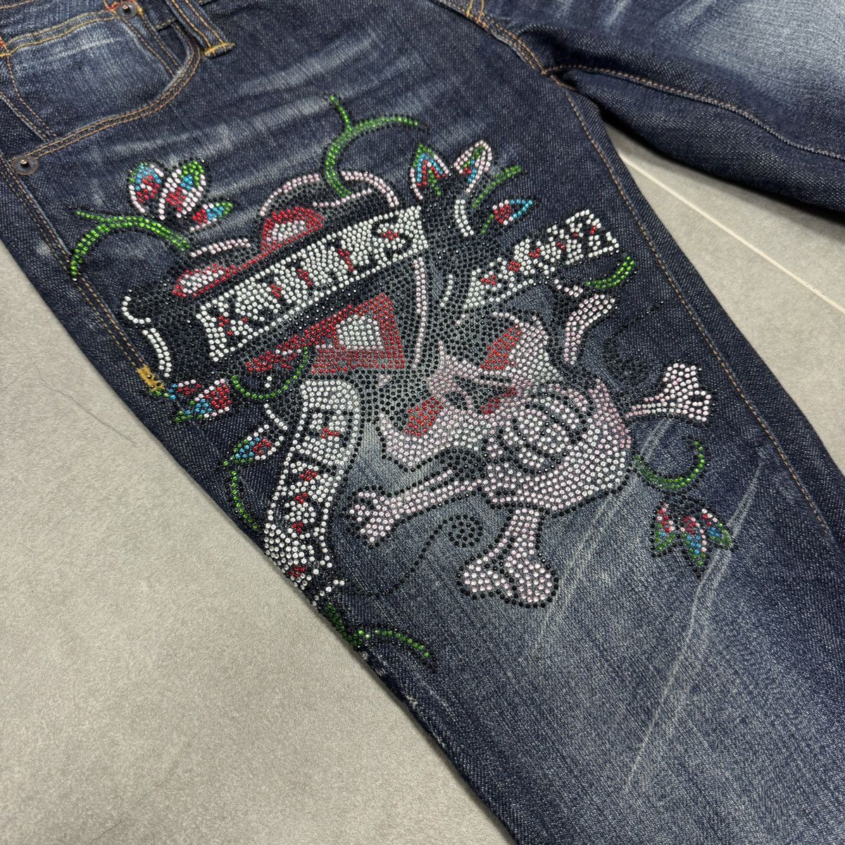 Christian Audigier × Ed Hardy Ed Hardy by Christian Audigier Tattoo Skull Y2K Jeans Size 34" / US 12 / IT 48 - 4 Thumbnail