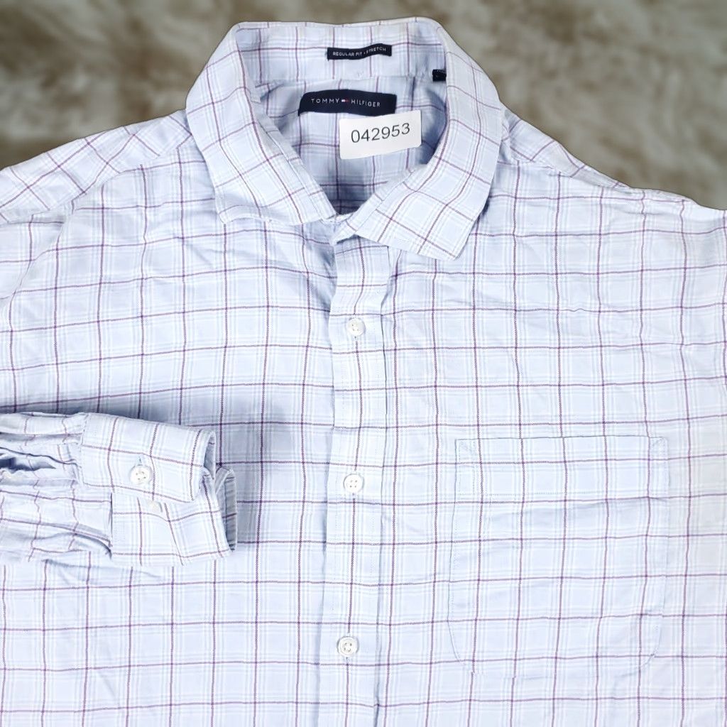 Tommy Hilfiger Tommy Hilfiger Blue Check Casual Button-Up Shirt Mens Large Long Sleeve Regular Fit Size US L / EU 52-54 / 3 - 1 Thumbnail