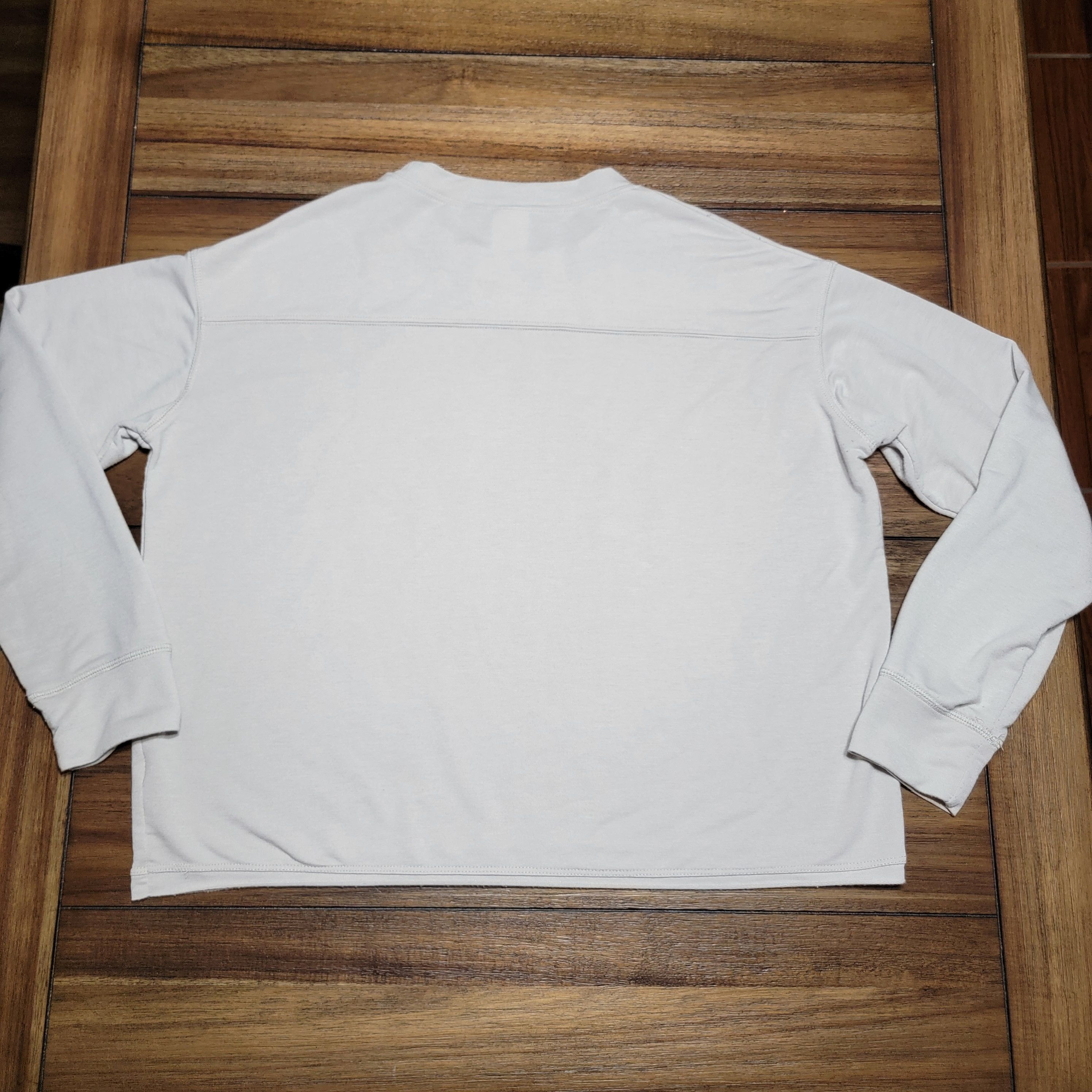 Disney Disney LS Crop Beige Tee "Hakuna Matata" - Size XL Size XL / US 12-14 / IT 48-50 - 3 Thumbnail