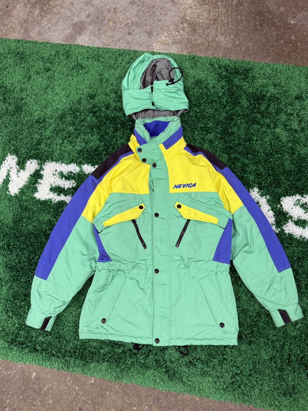 Nevica Vintage Nevica Gortex Ski Jacket Puffy Puffer Green Cargo Size US M / EU 48-50 / 2 - 1 Thumbnail