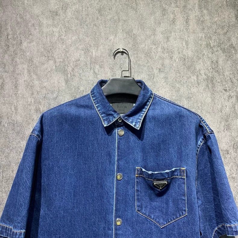 Prada Prada Triangle logo denim short sleeves 2501-Nextarrow Size US XL / EU 56 / 4 - 7 Thumbnail