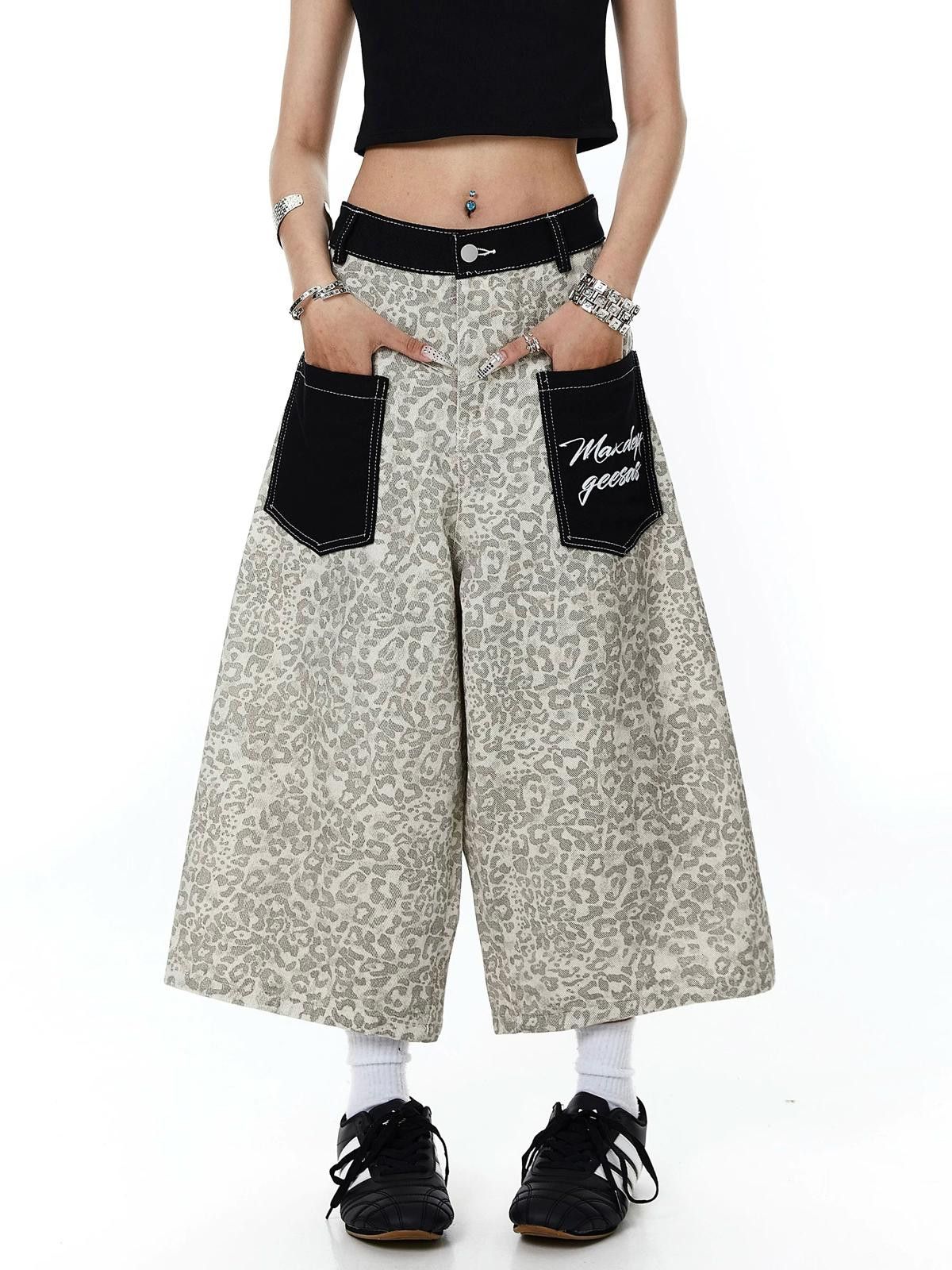 Jean Leopard-Splice Embroidered Wide-Leg Denim Jorts Size 30" / US 8 / IT 44 - 6 Thumbnail
