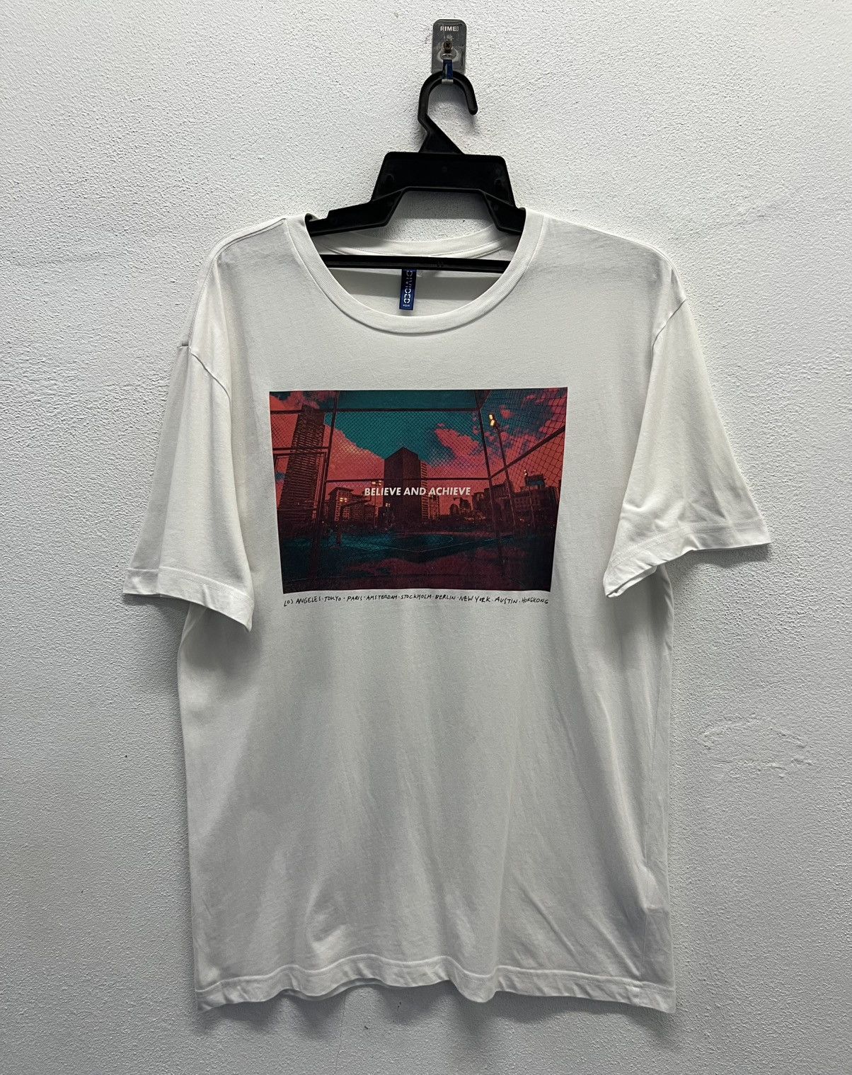 DIVIDED H\u0026M BELIEVE AND ACHIEVE SHIRT, image size:1204x1518