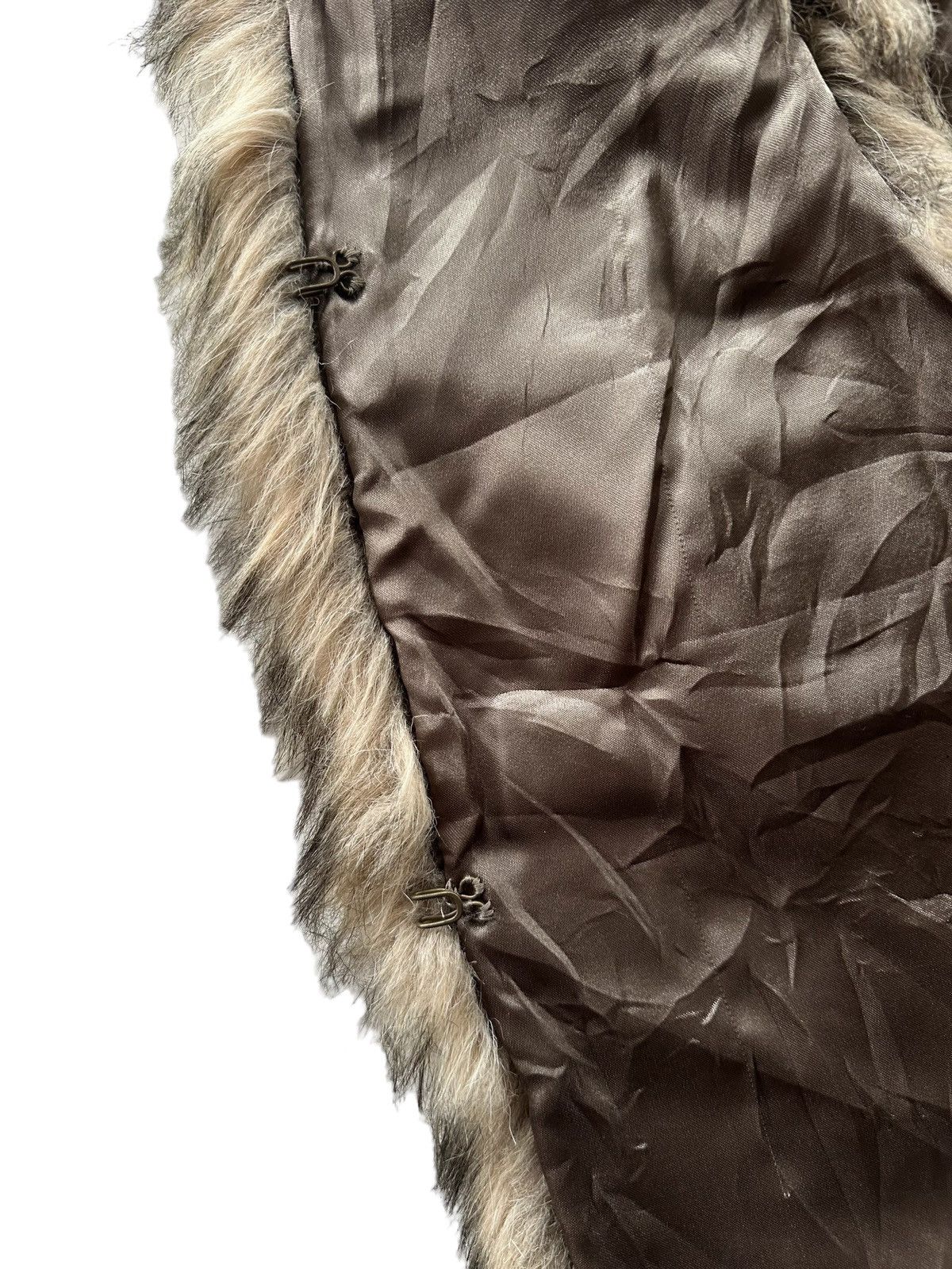 Eddie Bauer Eddie Bauer Faux Fur Vest Size M / US 6-8 / IT 42-44 - 9 Thumbnail