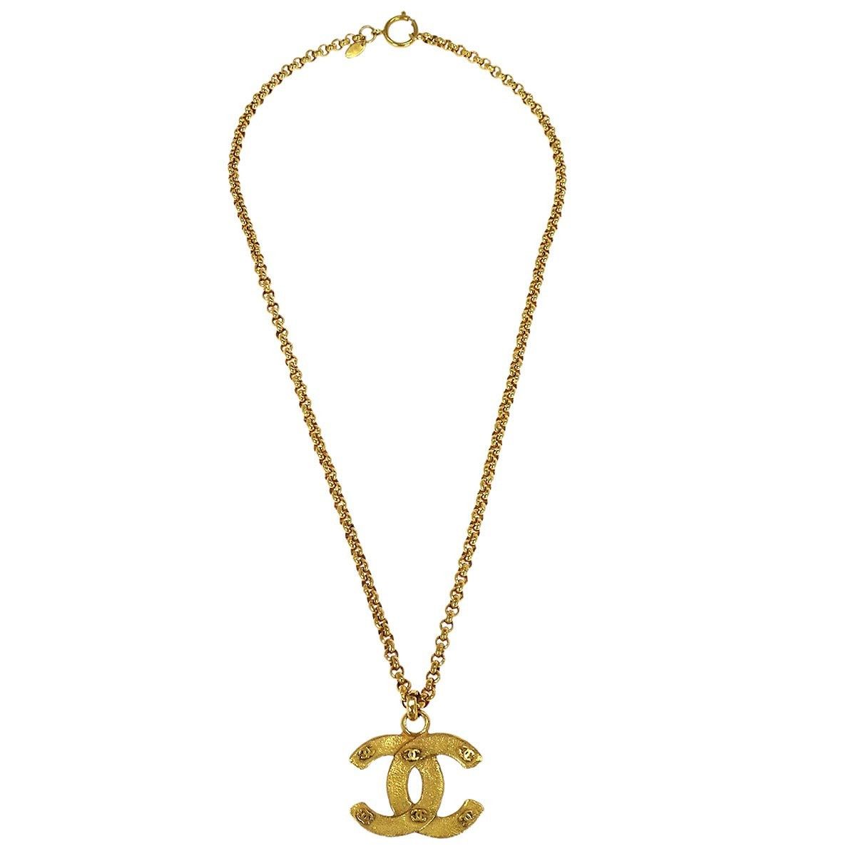 Chanel Chanel Vintage CC Pendent Necklace Plated Metal Size ONE SIZE - 1 Thumbnail