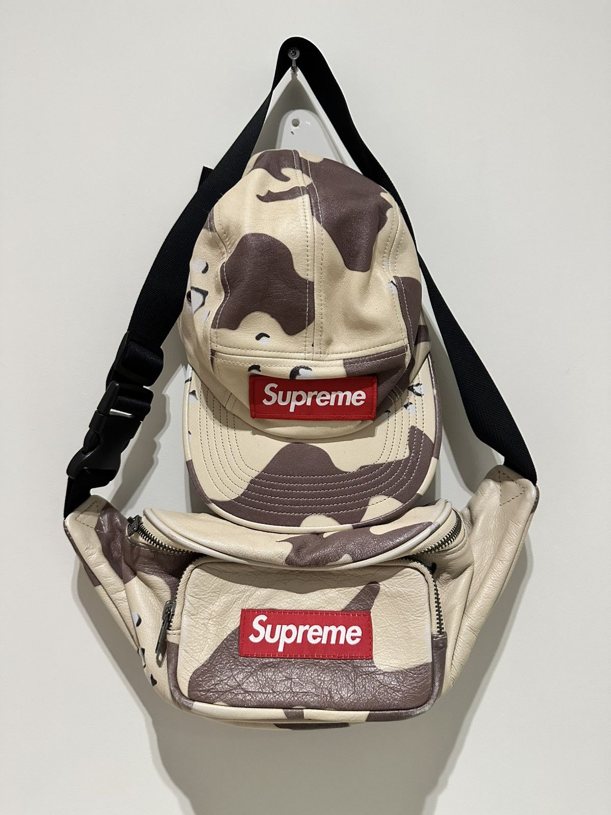 バッグ SUPREME Leather Waist Bag Desert Camo Supreme Supreme Leather Desert Camo Waist Bag Fanny Pack SS17