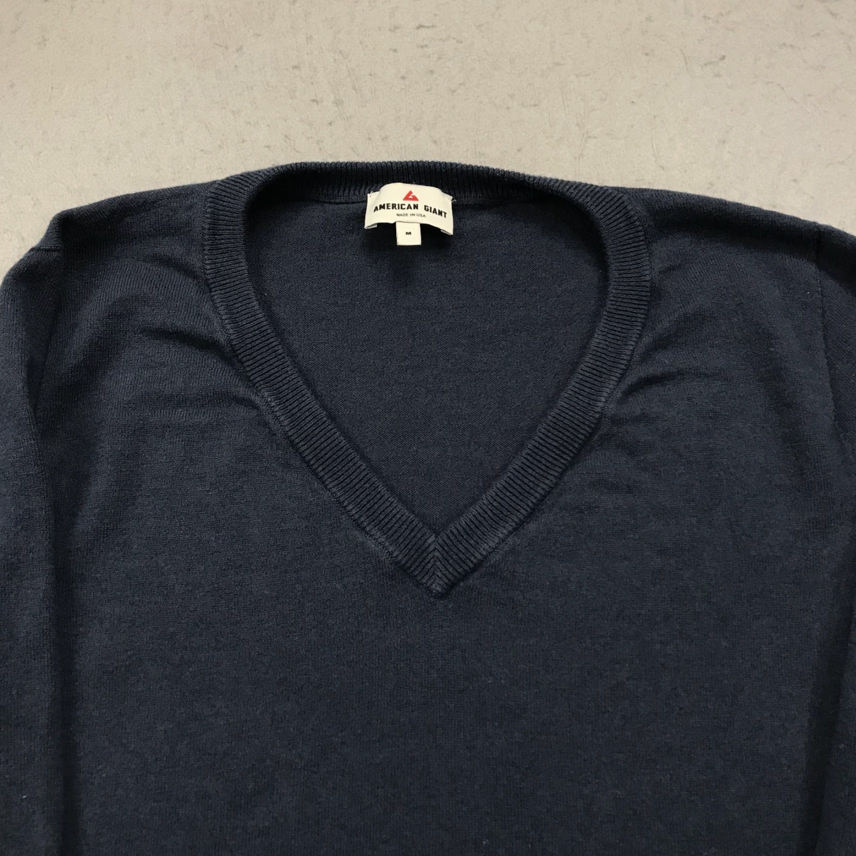 Vintage American Giant Sweater Women’s M Blue V-Neck Merino Wool Cotton Pullover Size M / US 6-8 / IT 42-44 - 2 Thumbnail
