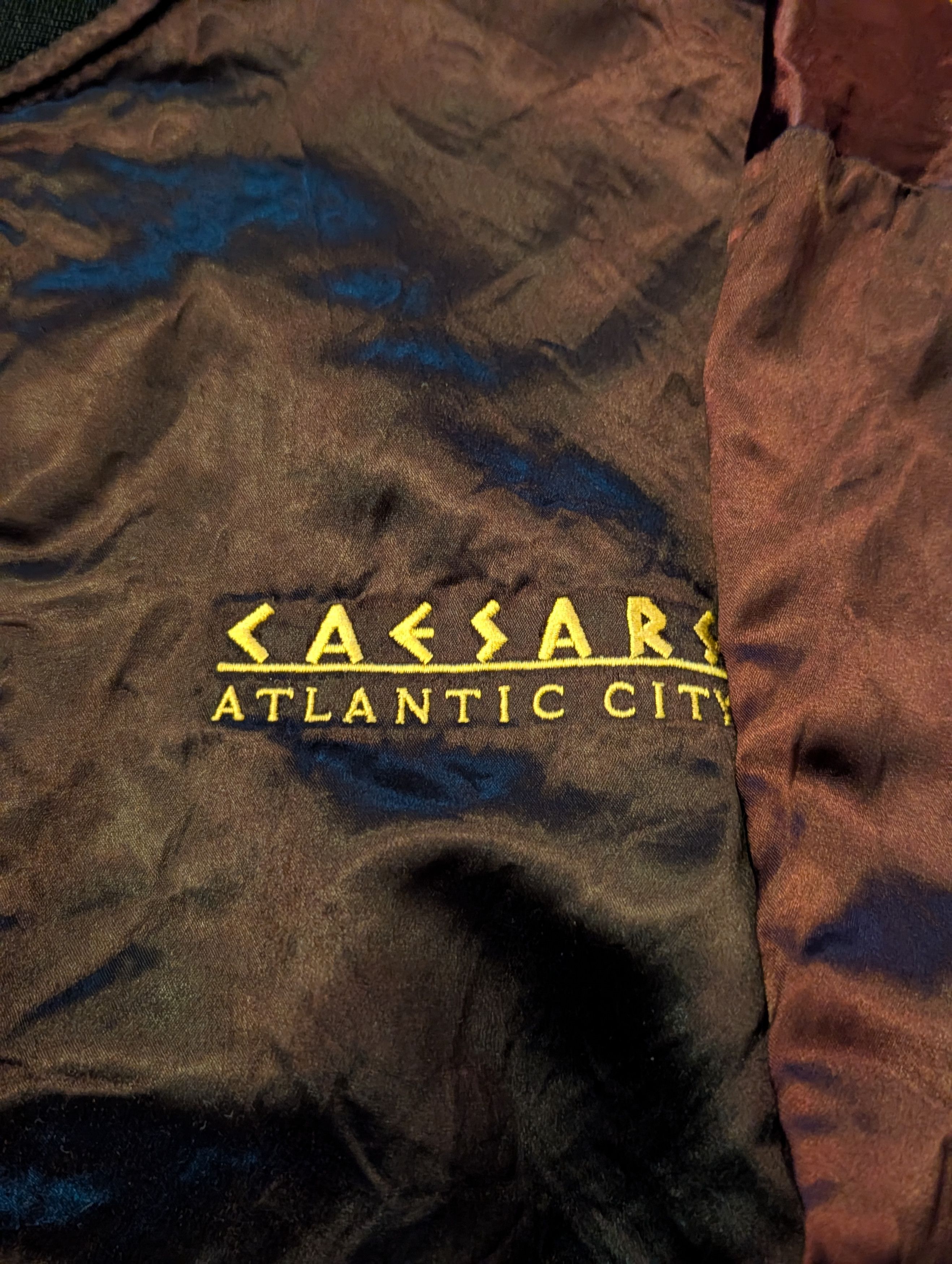 Vintage Vintage 90s Caesars Emperors Club Casino Large Satin Jacket Size US L / EU 52-54 / 3 - 4 Thumbnail