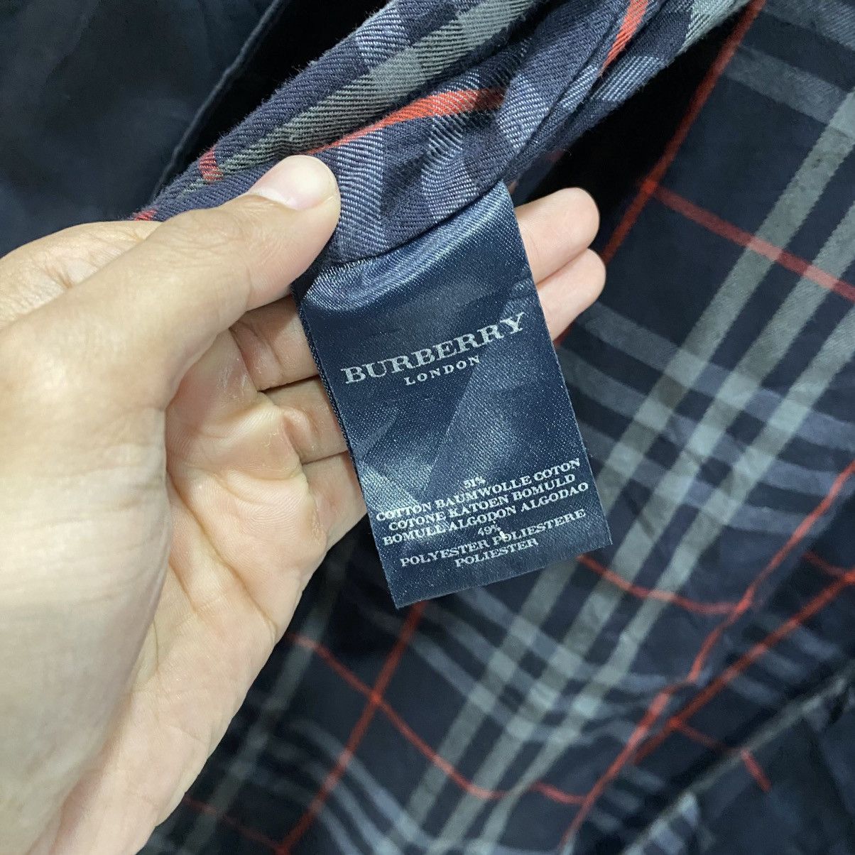 Burberry Burberry London NovaCheck Trench Coat Jacket Made In England Size US L / EU 52-54 / 3 - 16 Thumbnail